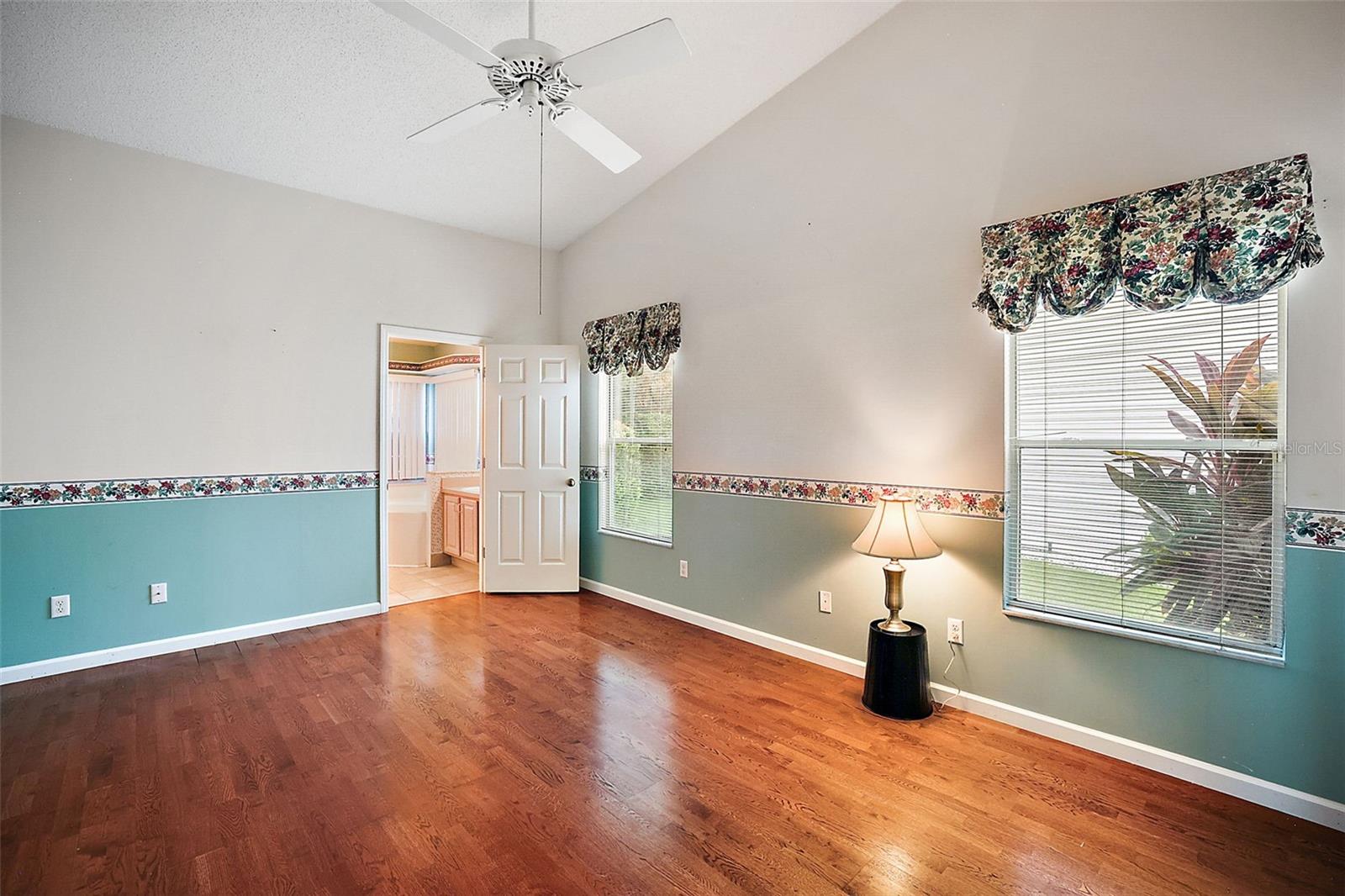 4907 TARA VIEW RD, LEESBURG, FL, 34748