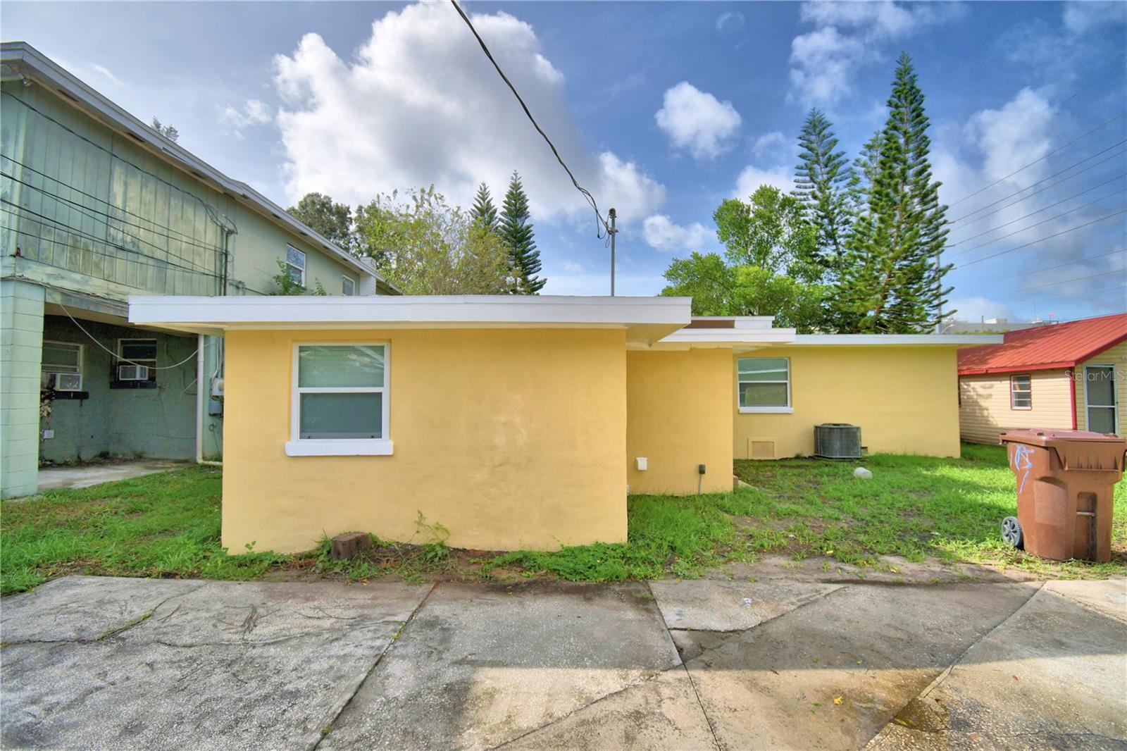 618 BOOKER AVE, LAKE WALES, FL, 33853