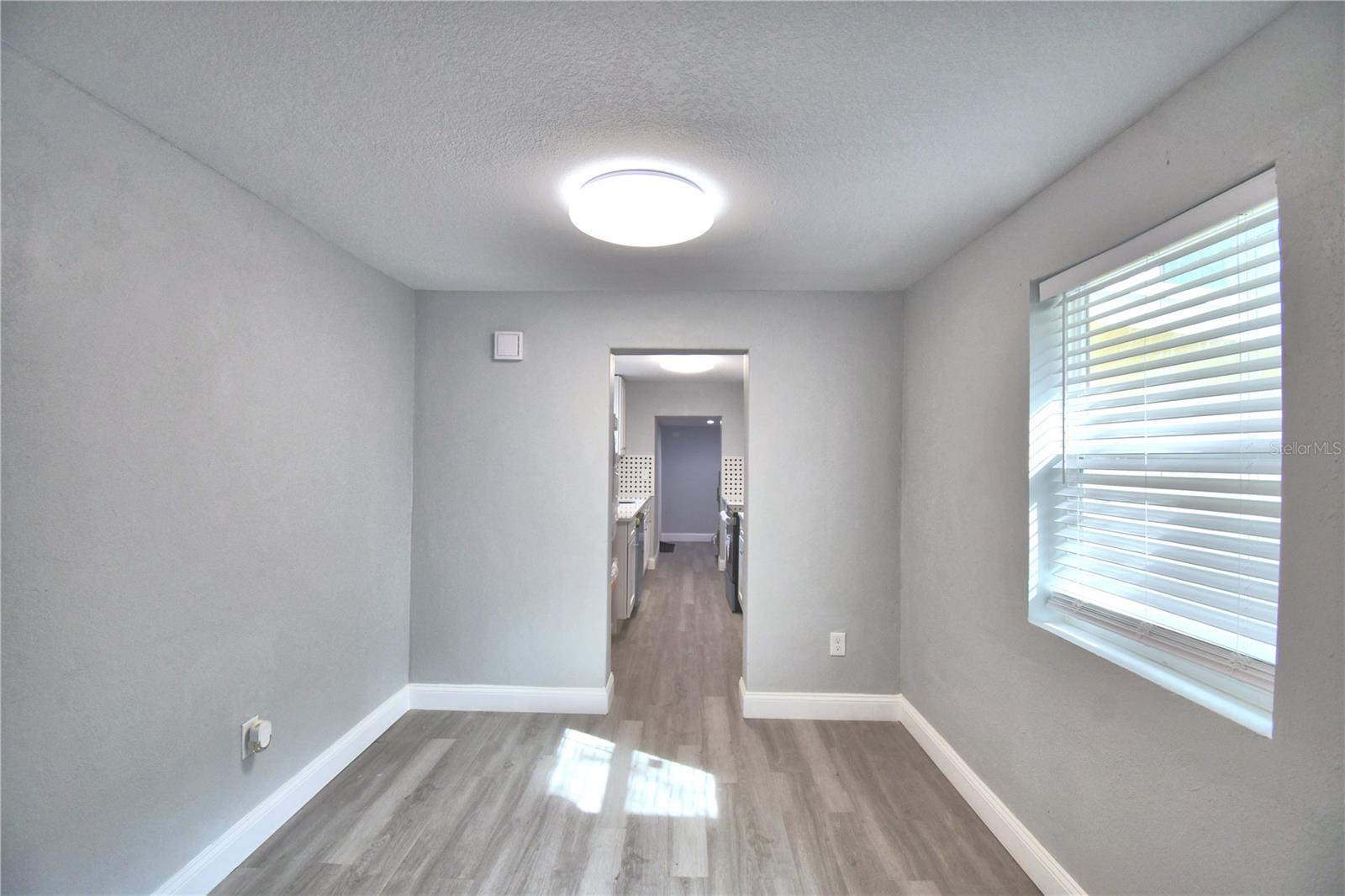 618 BOOKER AVE, LAKE WALES, FL, 33853