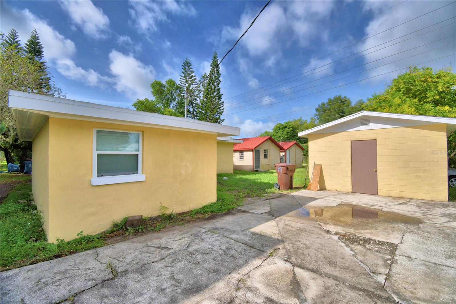 618 BOOKER AVE, LAKE WALES, FL, 33853