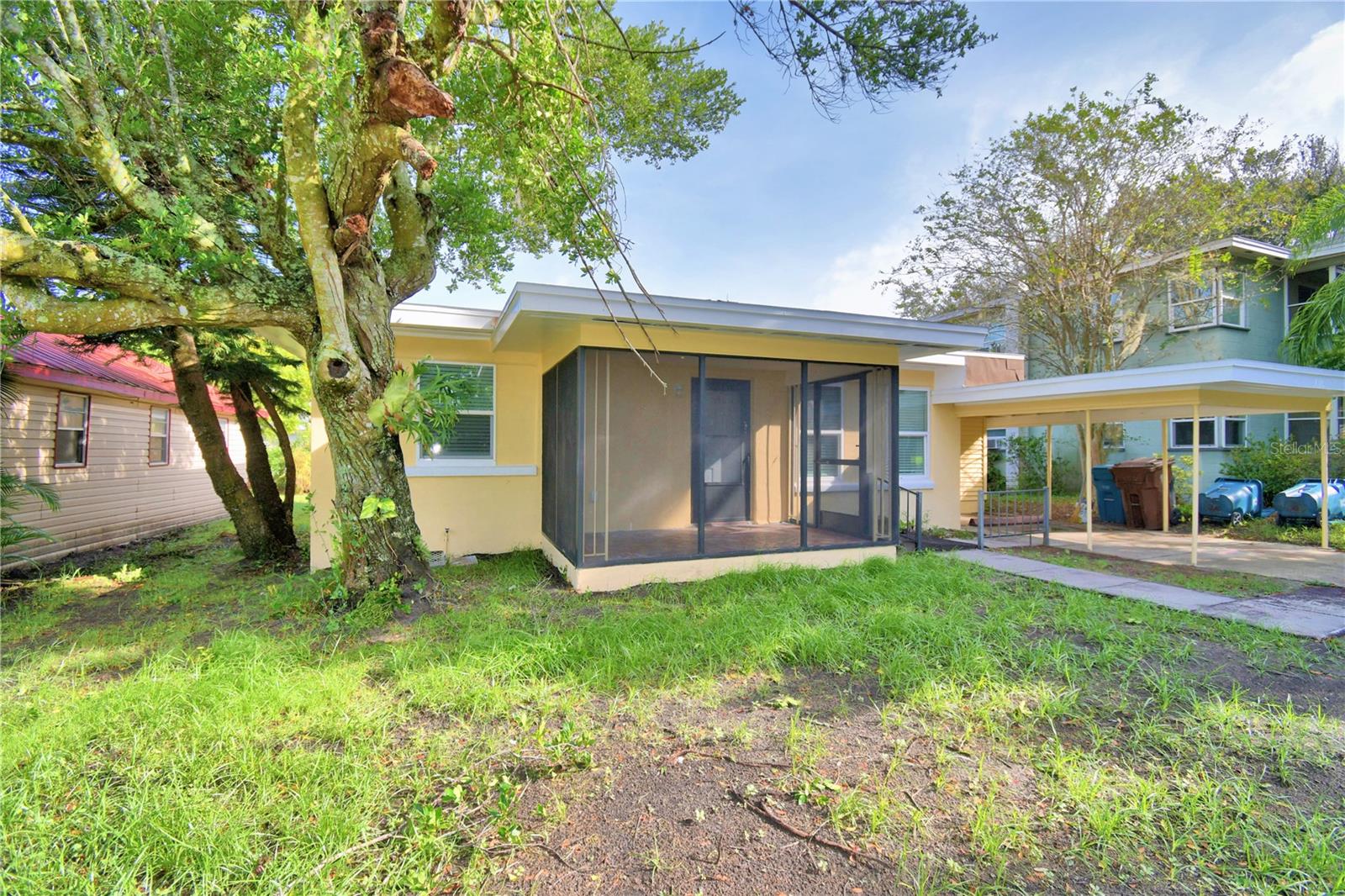 618 BOOKER AVE, LAKE WALES, FL, 33853
