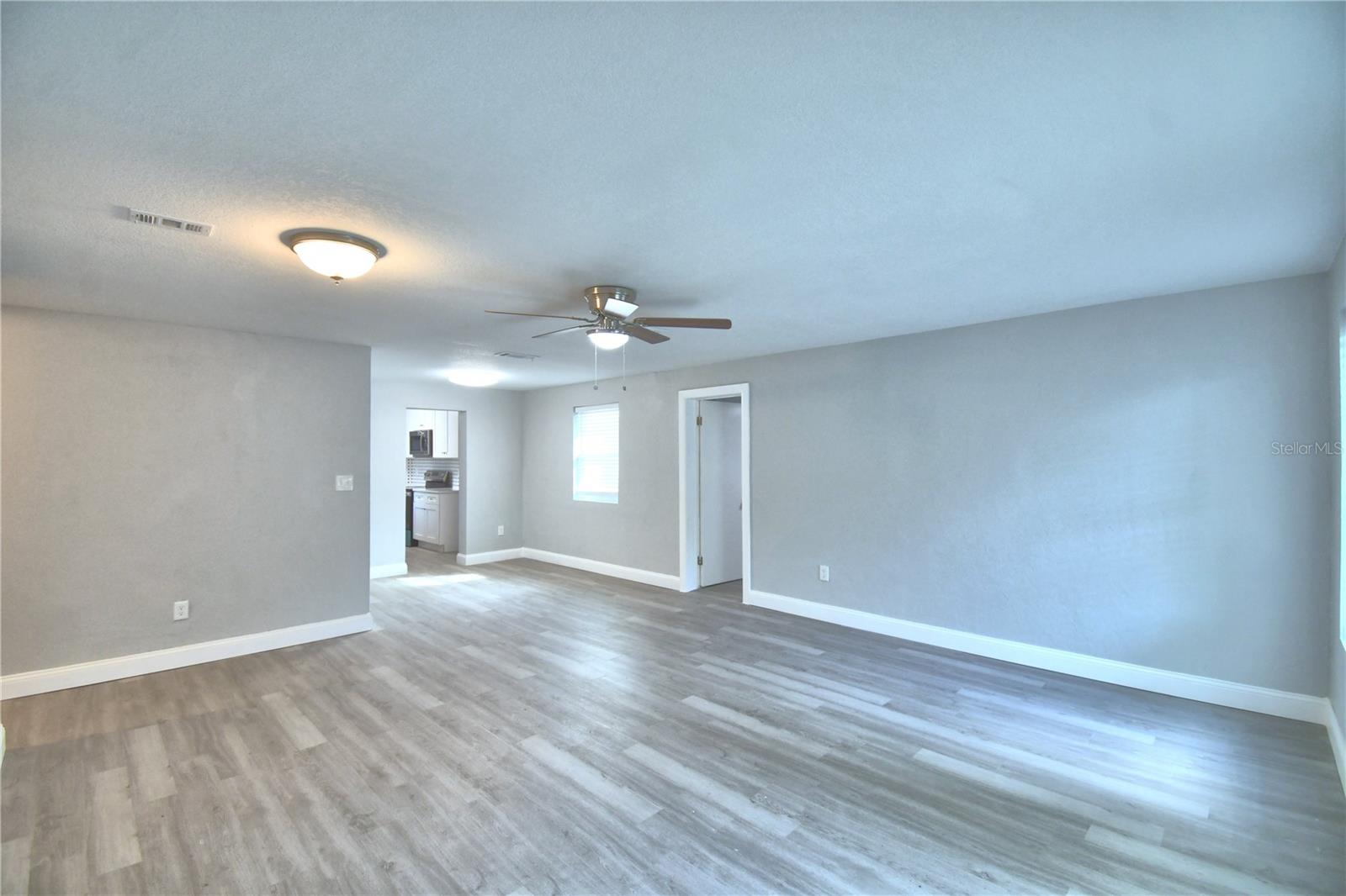 618 BOOKER AVE, LAKE WALES, FL, 33853