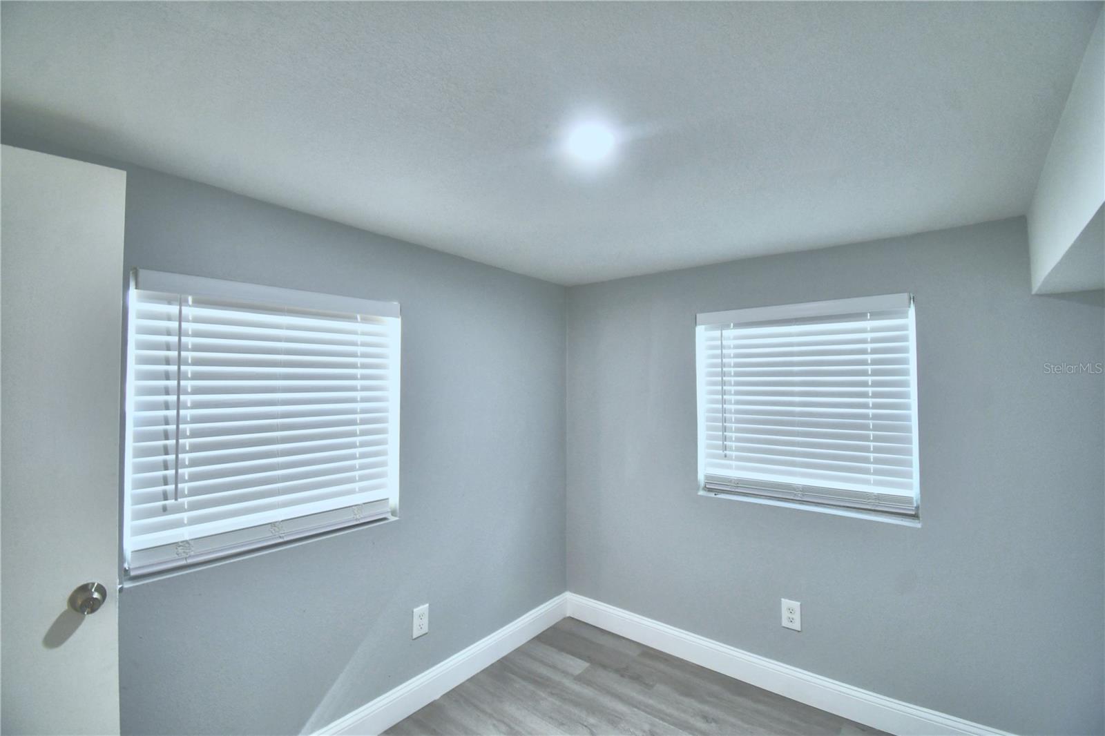 618 BOOKER AVE, LAKE WALES, FL, 33853