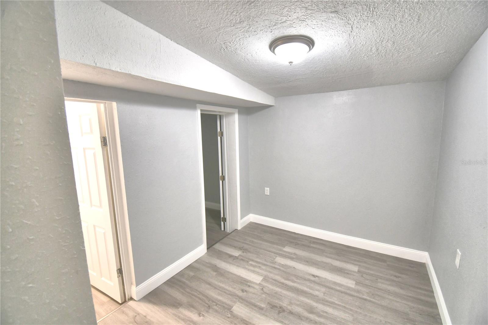 618 BOOKER AVE, LAKE WALES, FL, 33853