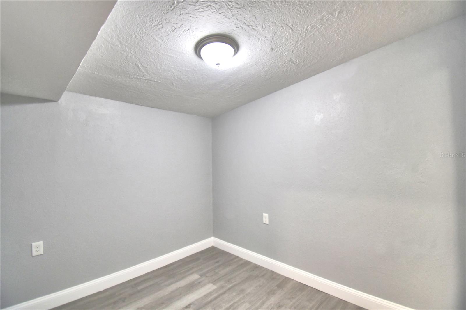 618 BOOKER AVE, LAKE WALES, FL, 33853