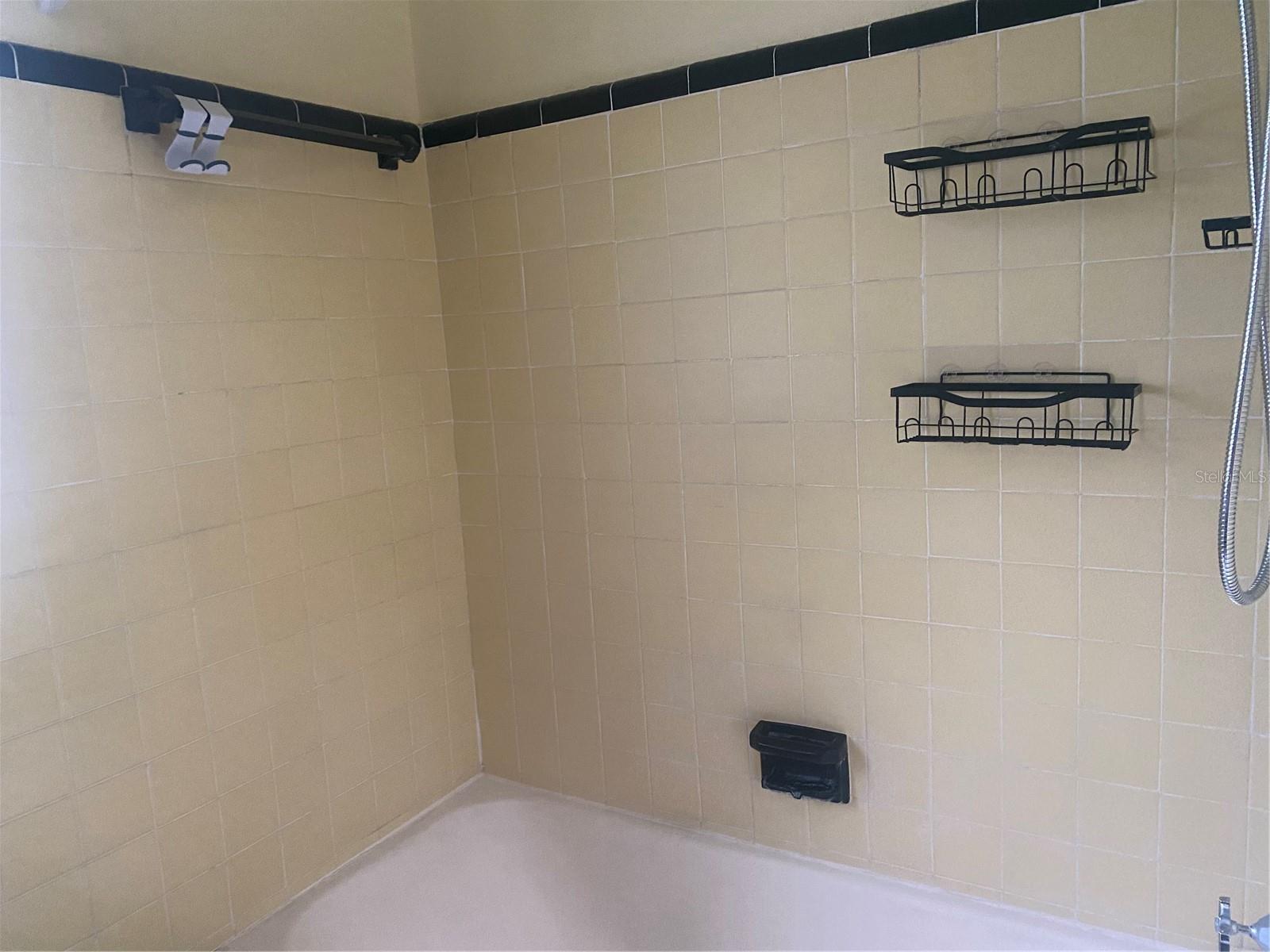 960 DREXEL AVE NE, WINTER HAVEN, FL, 33881