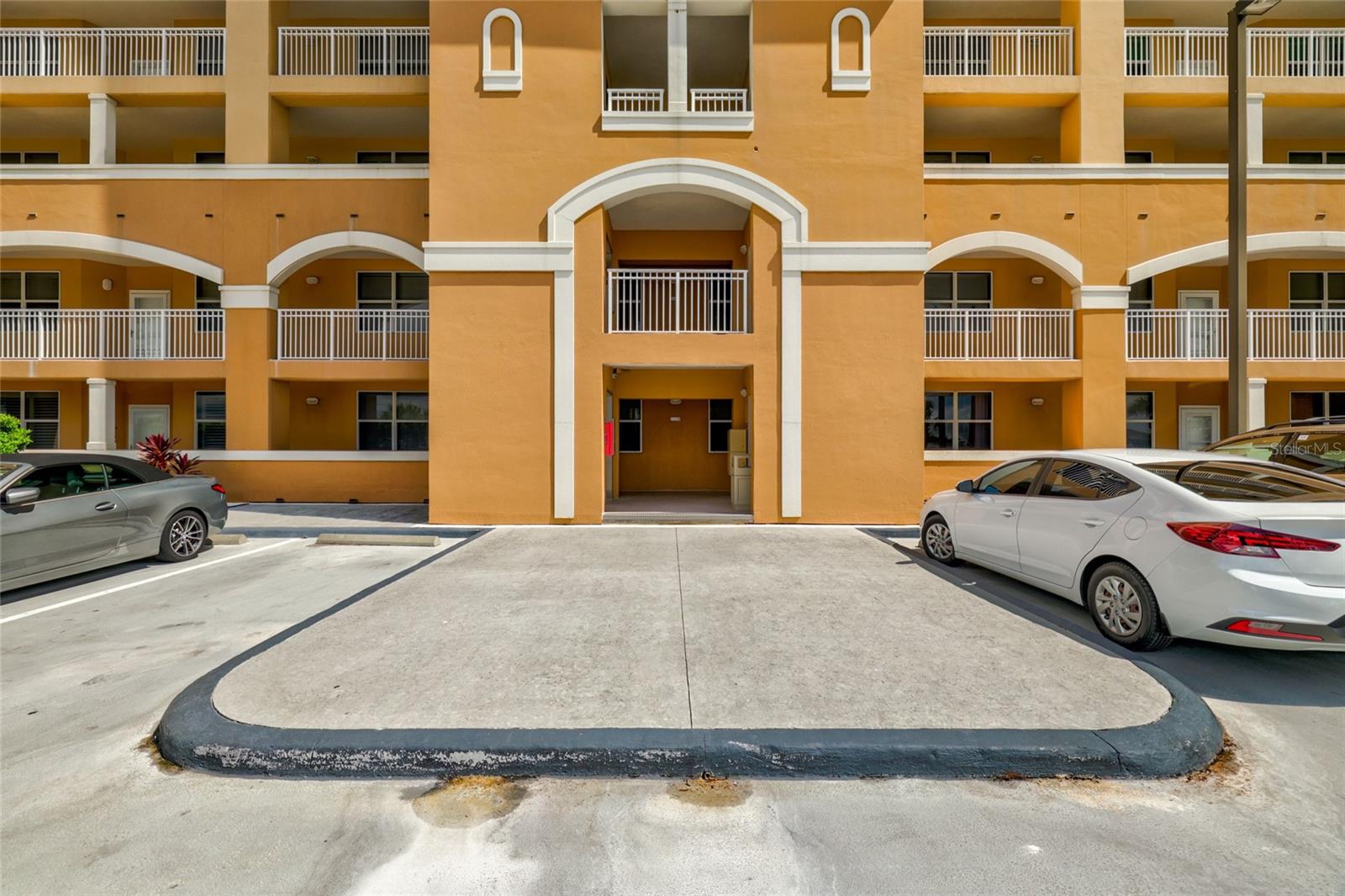 60 SURFVIEW DR #105, PALM COAST, FL, 32137