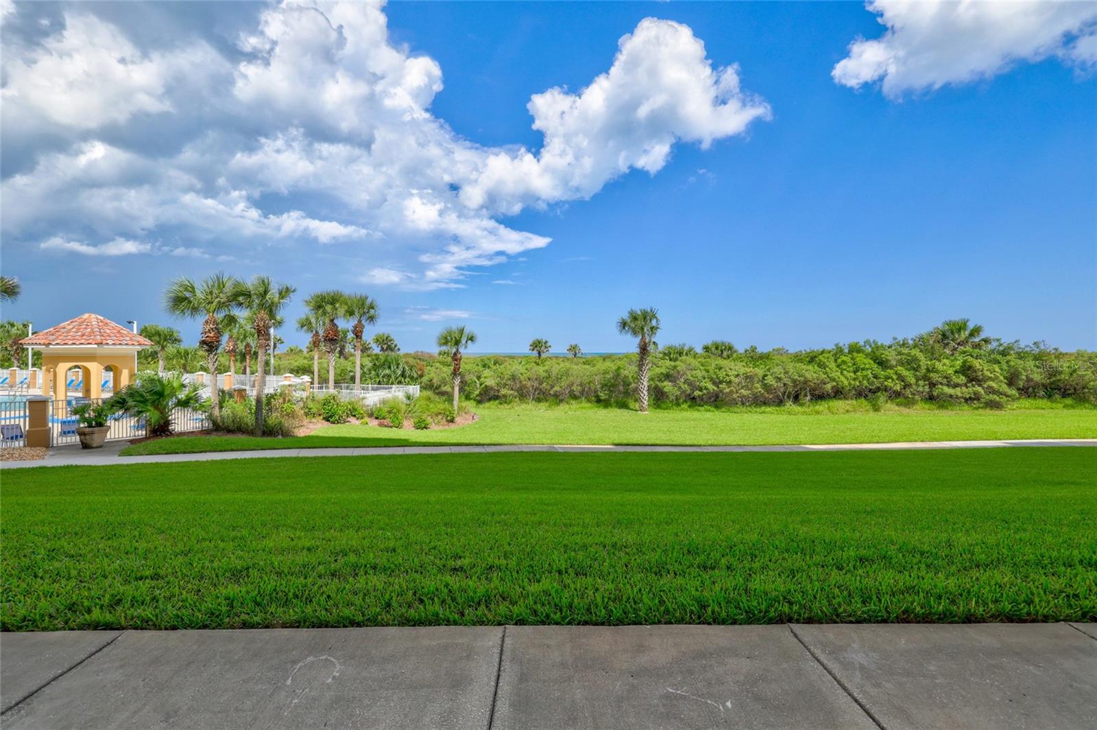 60 SURFVIEW DR #105, PALM COAST, FL, 32137