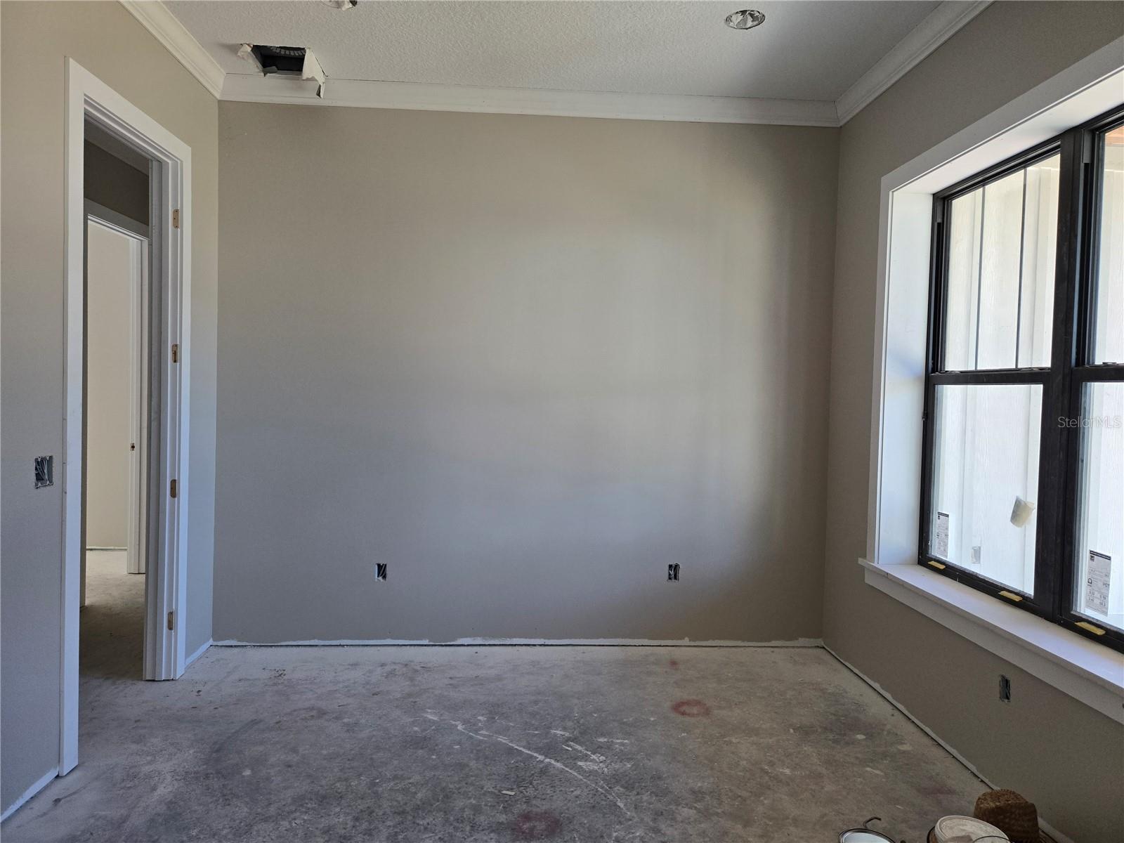 405 LONG AND WINDING RD, HOWEY IN THE HILLS, FL, 34737