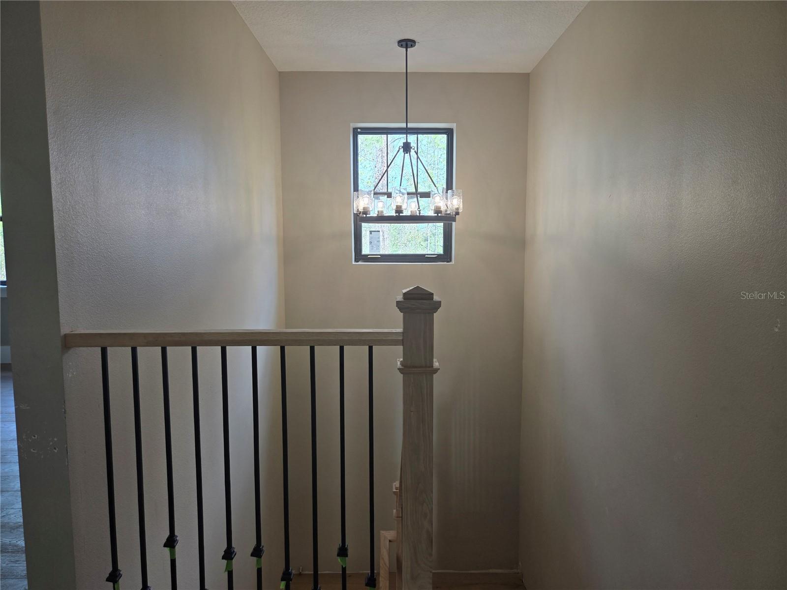 405 LONG AND WINDING RD, HOWEY IN THE HILLS, FL, 34737