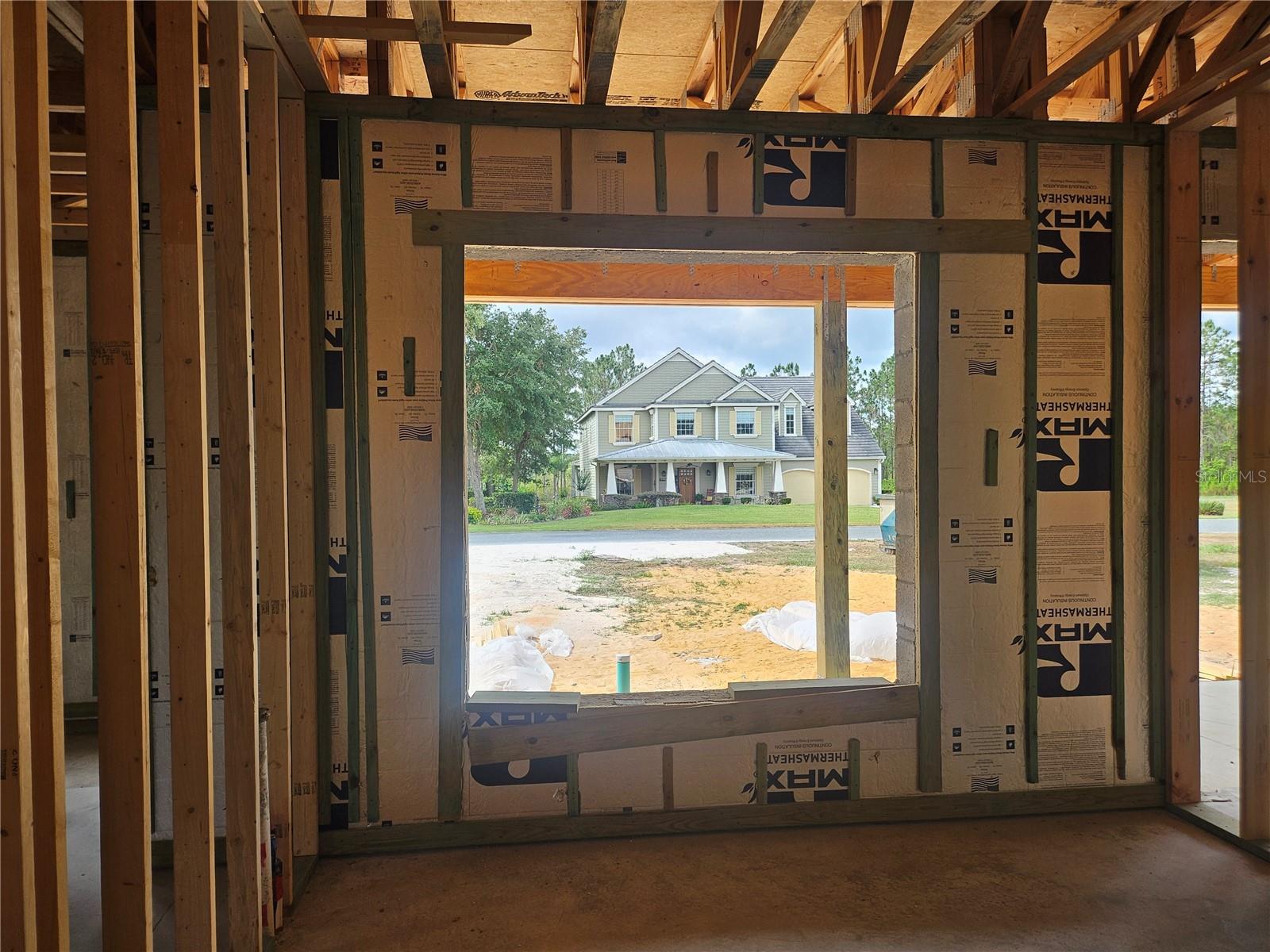 405 LONG AND WINDING RD, HOWEY IN THE HILLS, FL, 34737