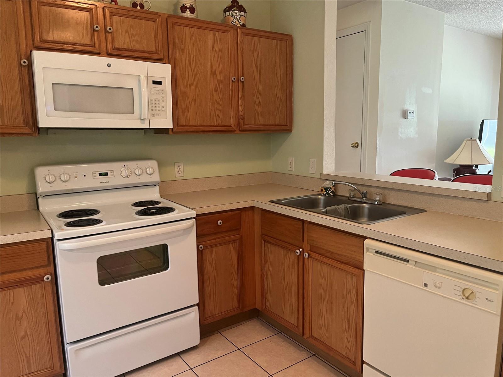 1329 BURNLEY CT, KISSIMMEE, FL, 34758