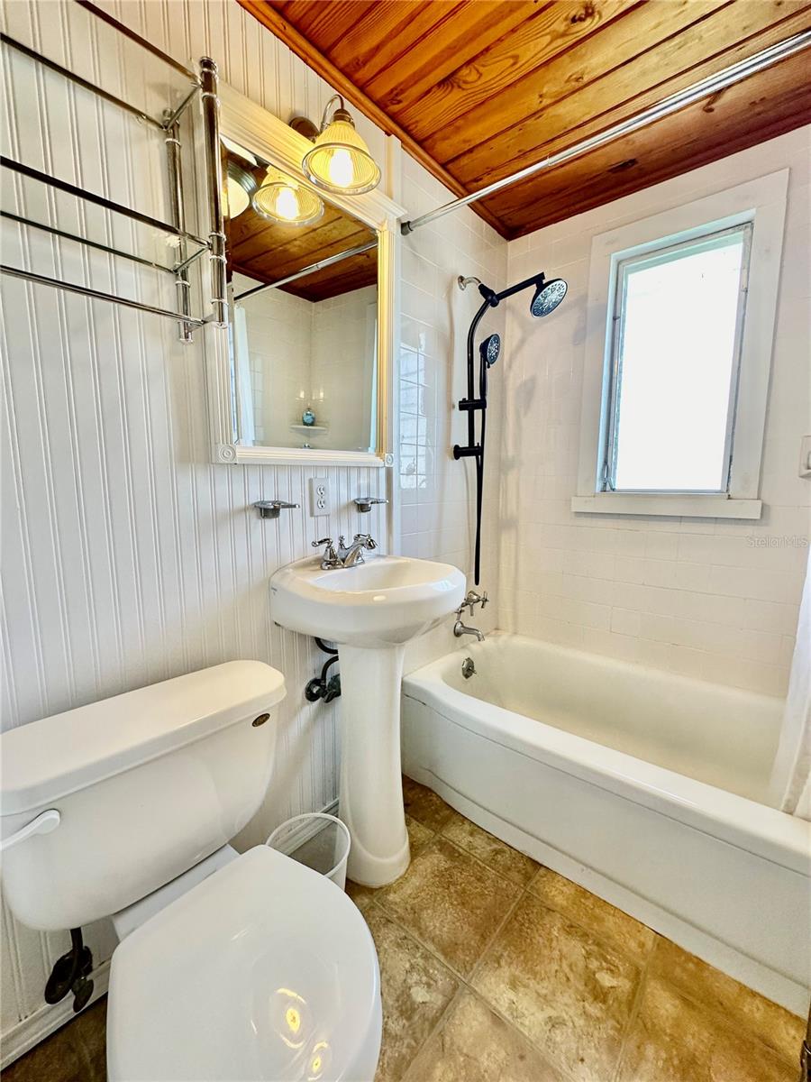 3718 ADELL RD, LAKE WALES, FL, 33898