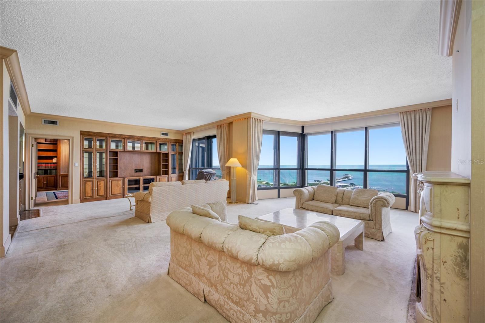1 BEACH DR SE #2503/04, ST PETERSBURG, FL, 33701