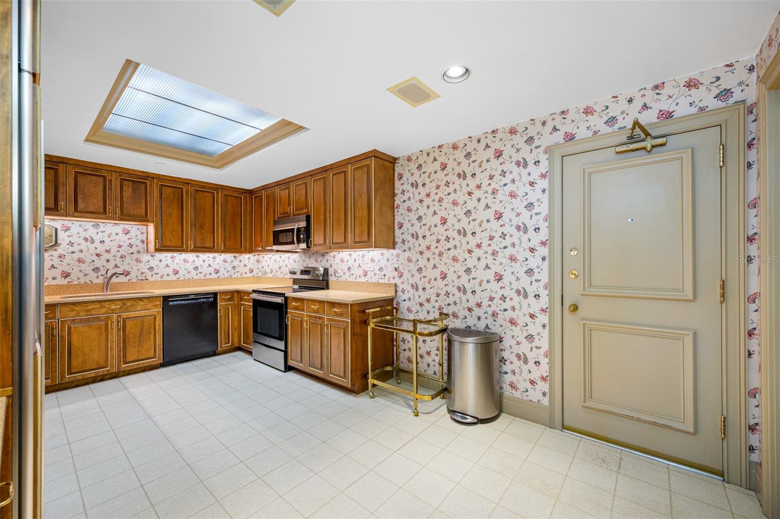 1 BEACH DR SE #2503/04, ST PETERSBURG, FL, 33701