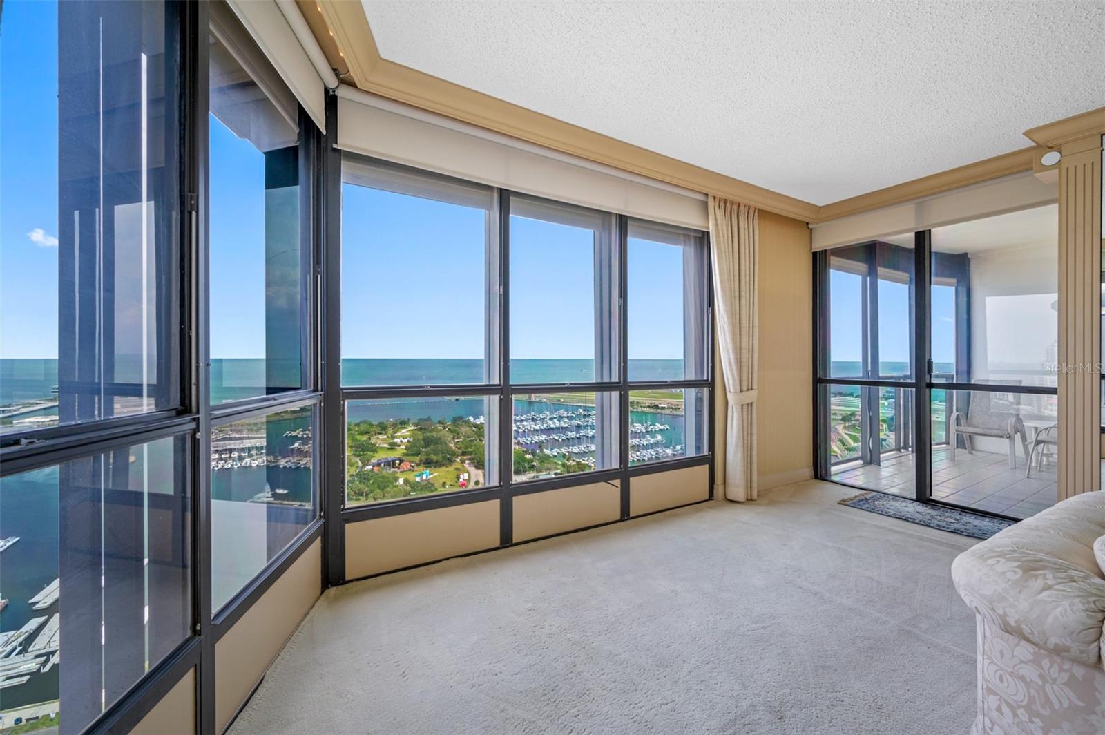 1 BEACH DR SE #2503/04, ST PETERSBURG, FL, 33701