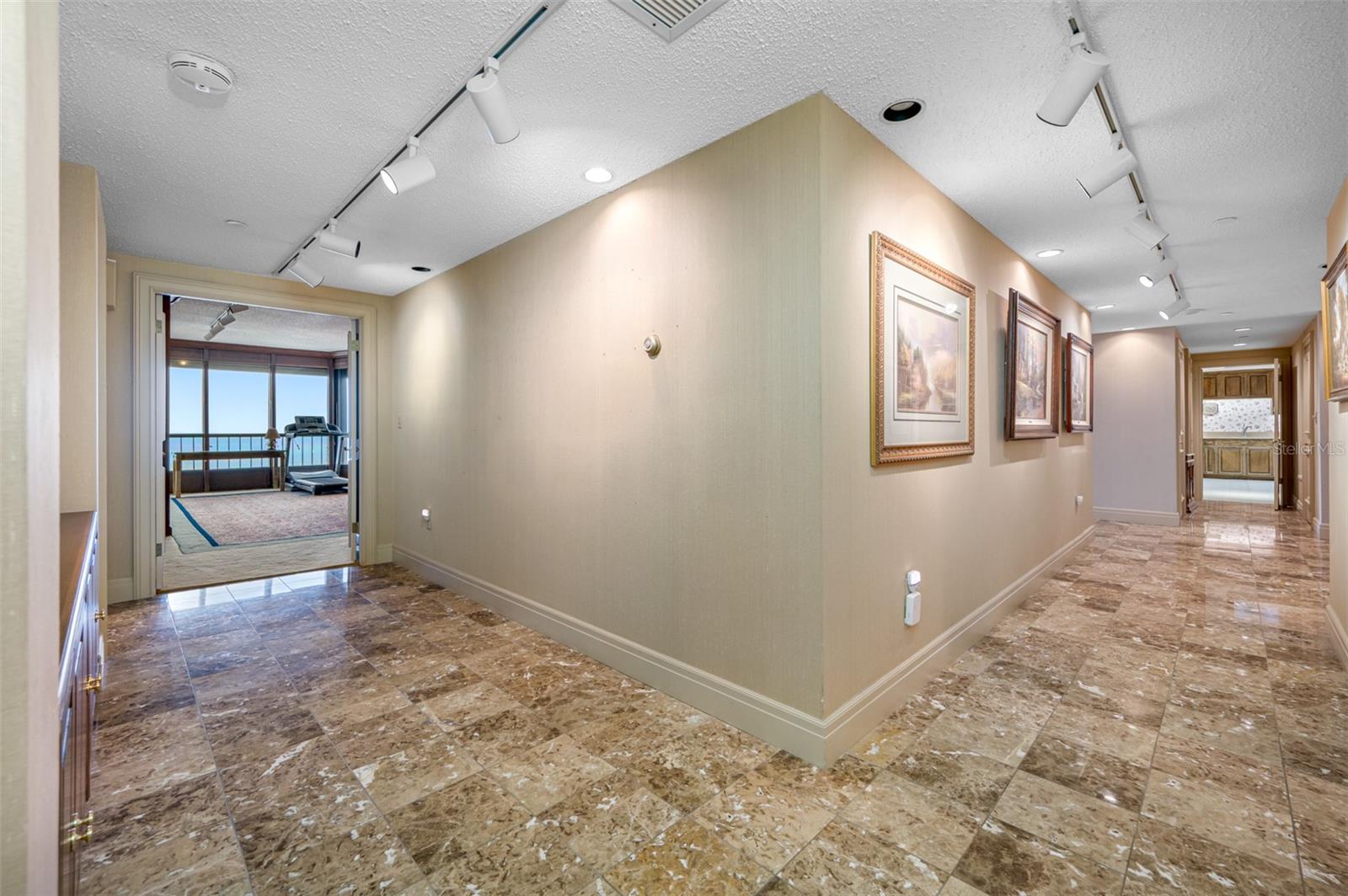 1 BEACH DR SE #2503/04, ST PETERSBURG, FL, 33701