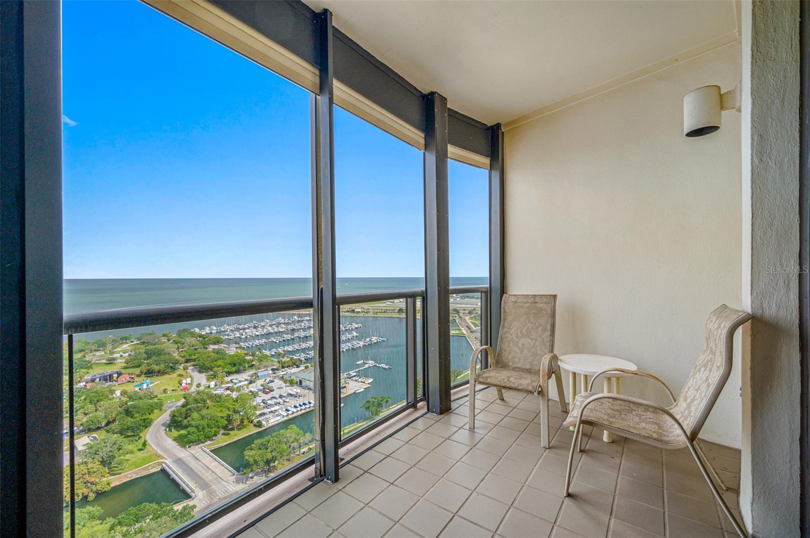 1 BEACH DR SE #2503/04, ST PETERSBURG, FL, 33701