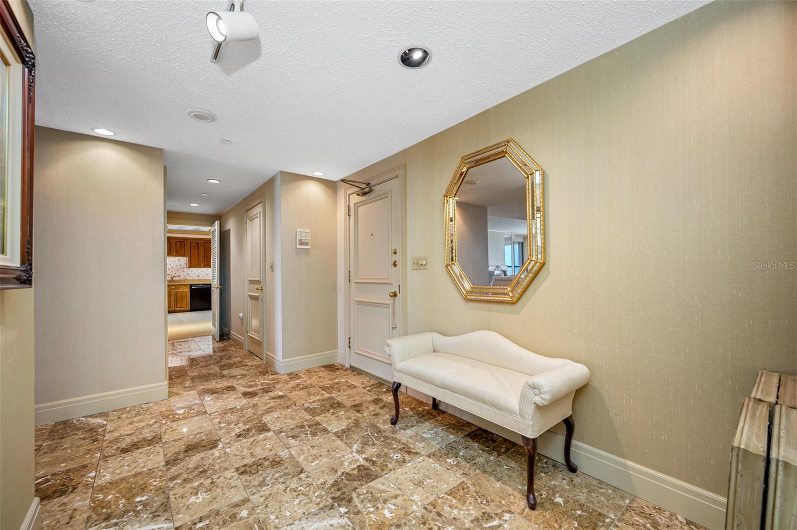 1 BEACH DR SE #2503/04, ST PETERSBURG, FL, 33701