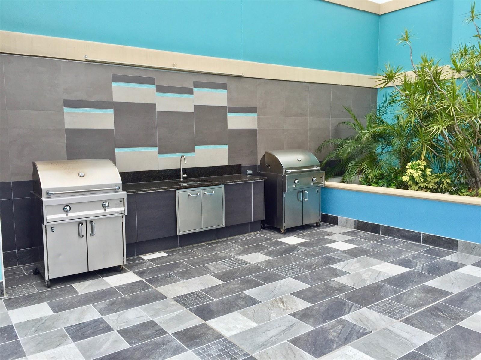 1 BEACH DR SE #2503/04, ST PETERSBURG, FL, 33701
