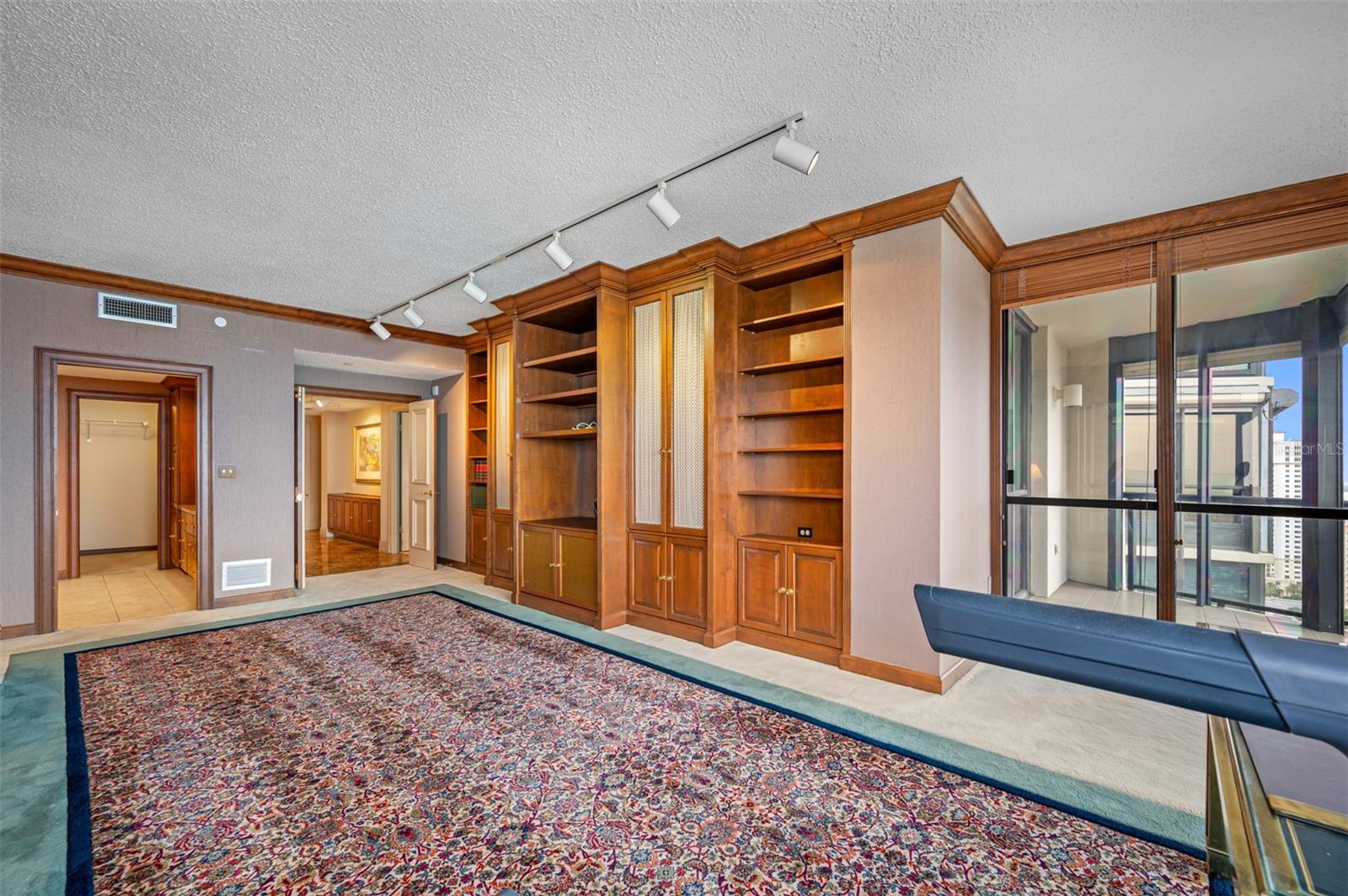 1 BEACH DR SE #2503/04, ST PETERSBURG, FL, 33701