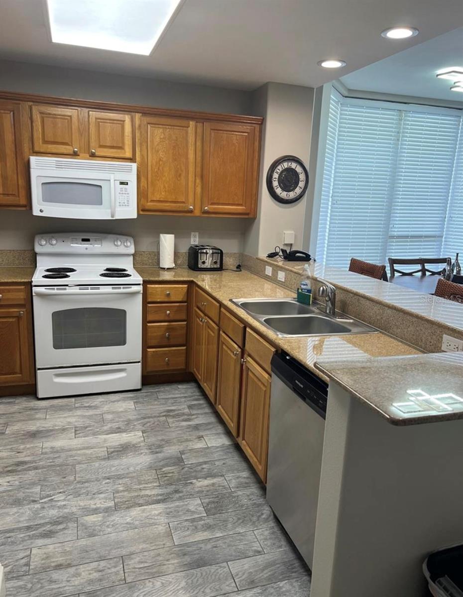 13427 BLUE HERON BEACH DR #501, ORLANDO, FL, 32821