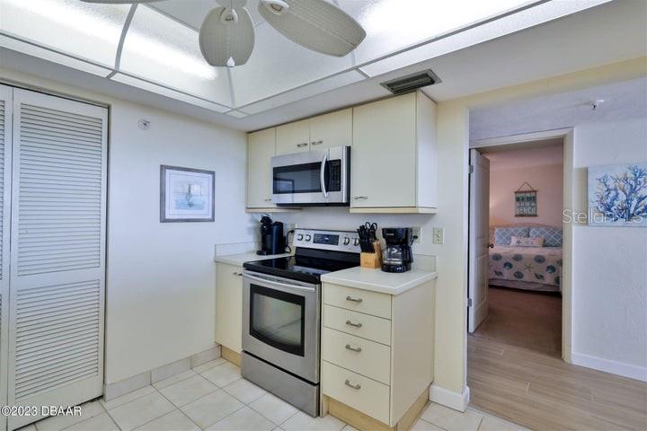 3855 S ATLANTIC AVE #1405, DAYTONA BEACH SHORES, FL, 32118