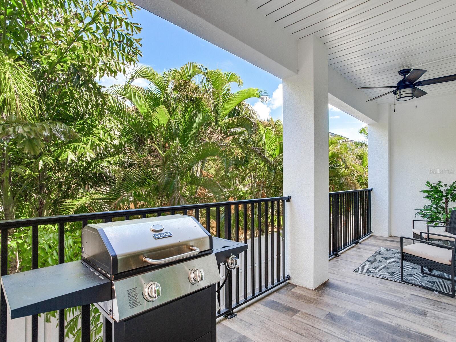 156 175TH AVE E, REDINGTON SHORES, FL, 33708