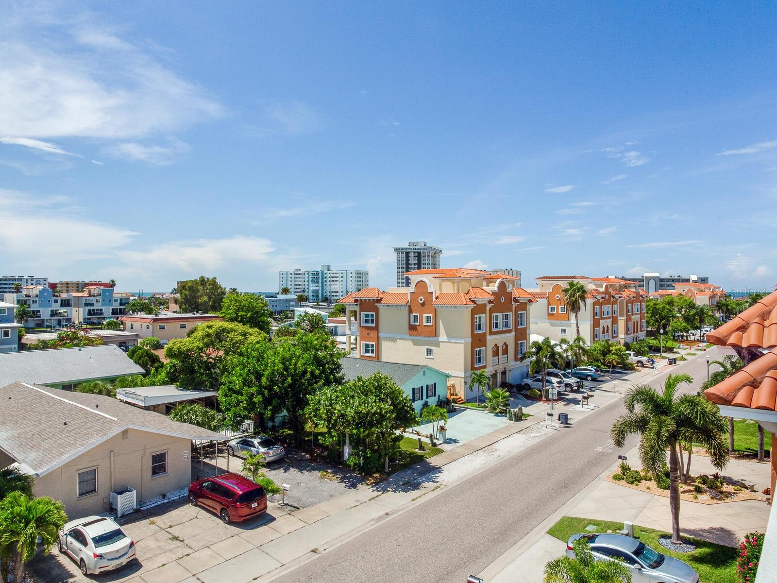 156 175TH AVE E, REDINGTON SHORES, FL, 33708