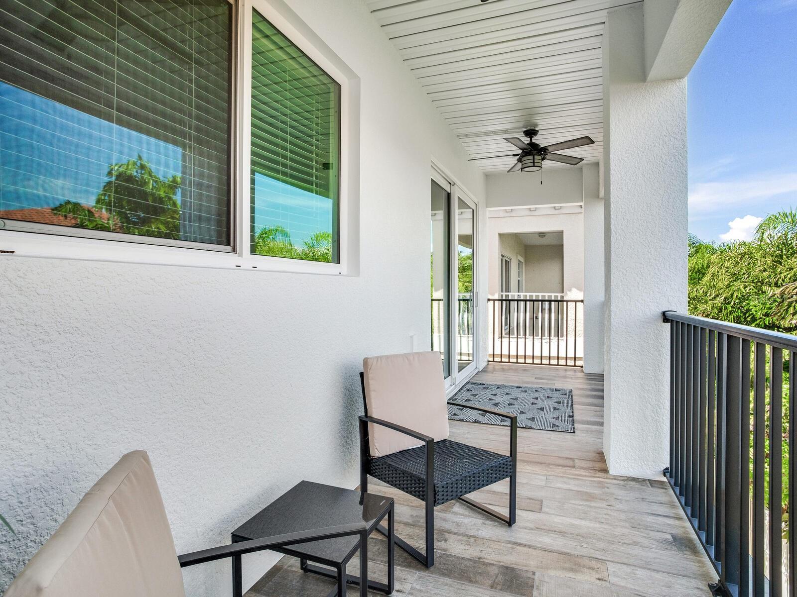 156 175TH AVE E, REDINGTON SHORES, FL, 33708