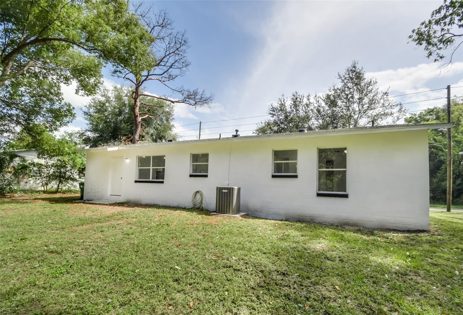 500 GLOVER ST, EUSTIS, FL, 32726