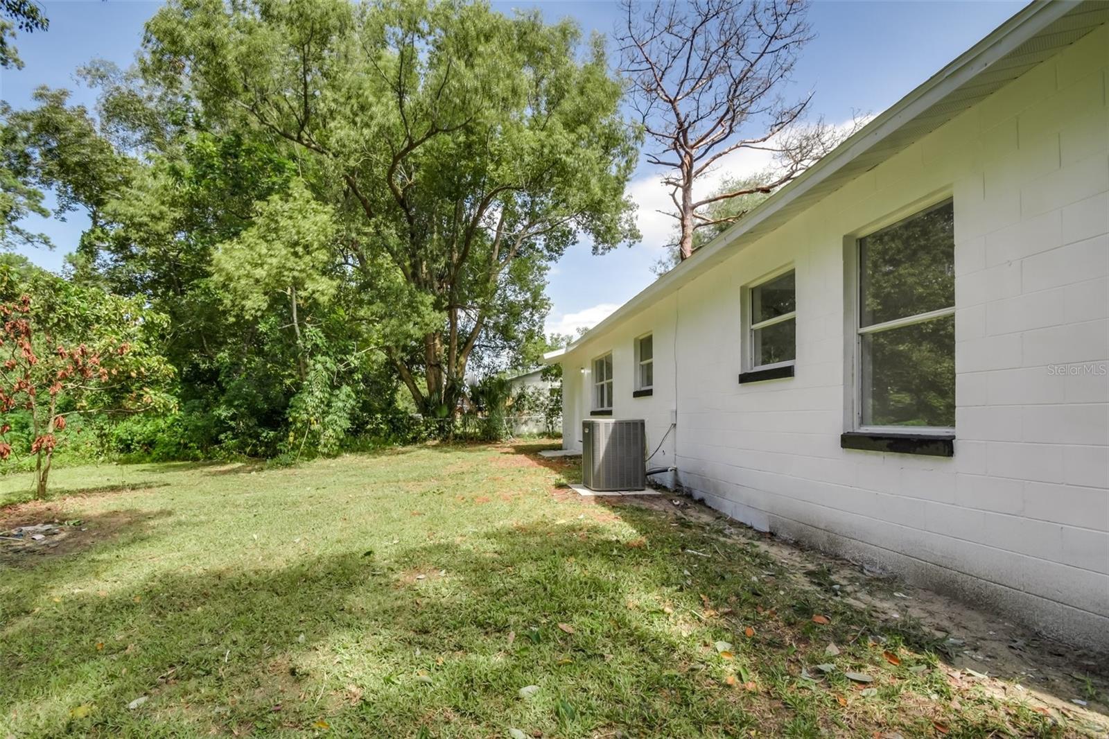 500 GLOVER ST, EUSTIS, FL, 32726