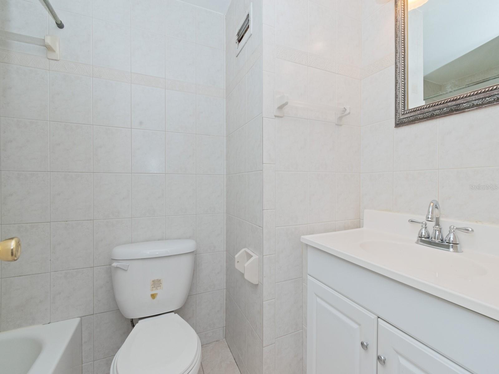 4304 LA MORA CT, TAMPA, FL, 33611