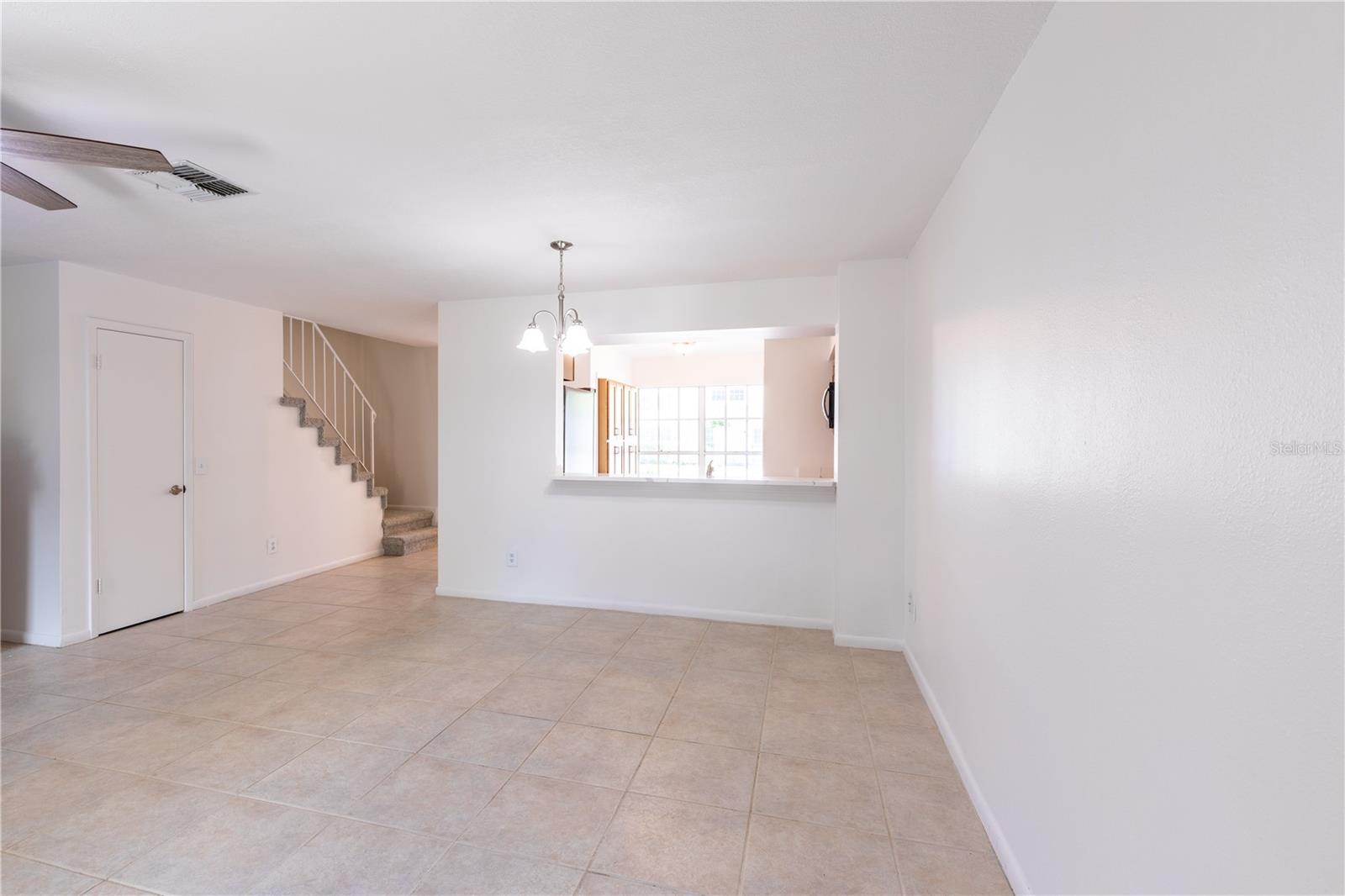 16175 RAMBLING VINE DR E, TAMPA, FL, 33624