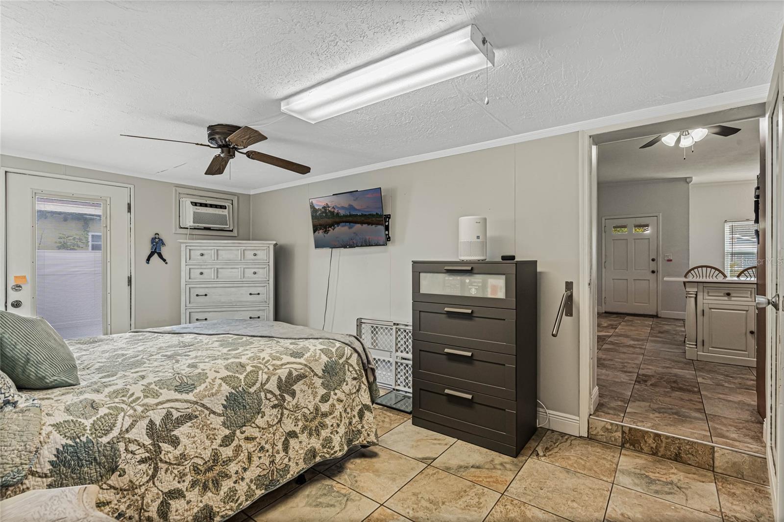 2413 WEBER ST, ORLANDO, FL, 32803
