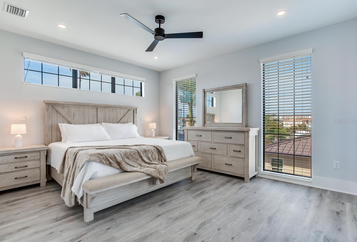 160 174TH TERRACE DR E #A, REDINGTON SHORES, FL, 33708