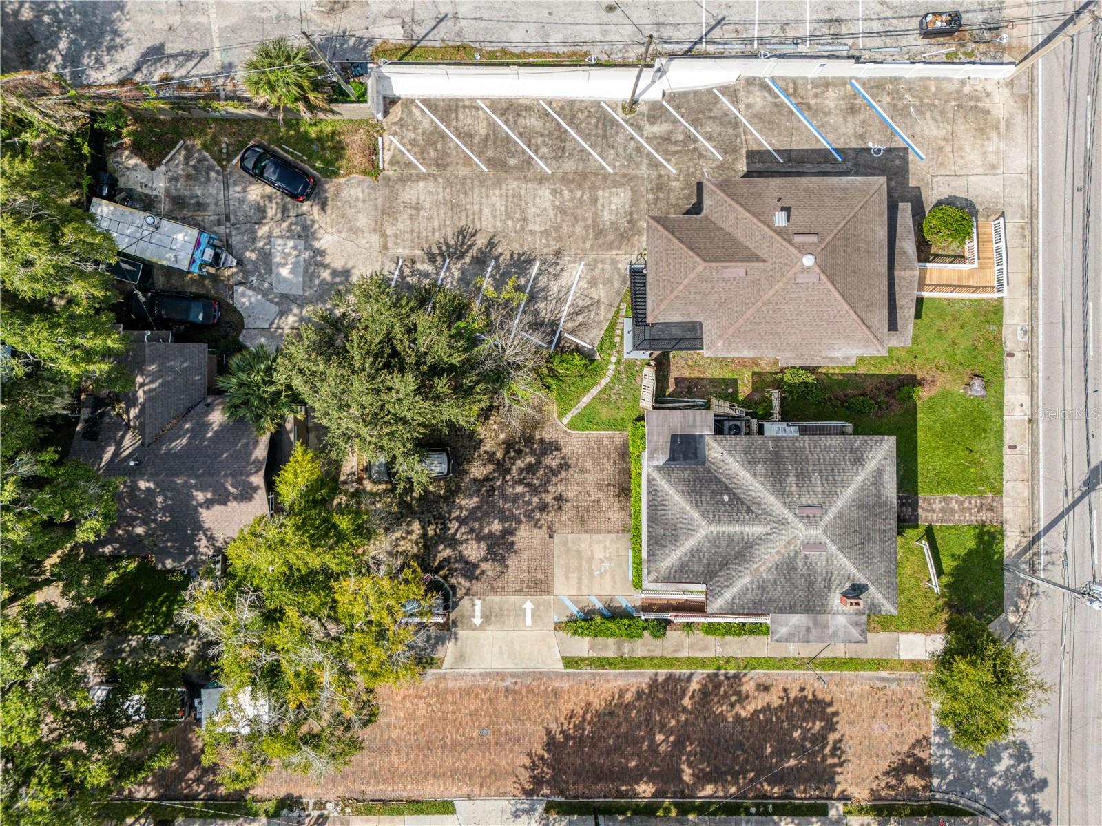138 E GORE ST, ORLANDO, FL, 32806