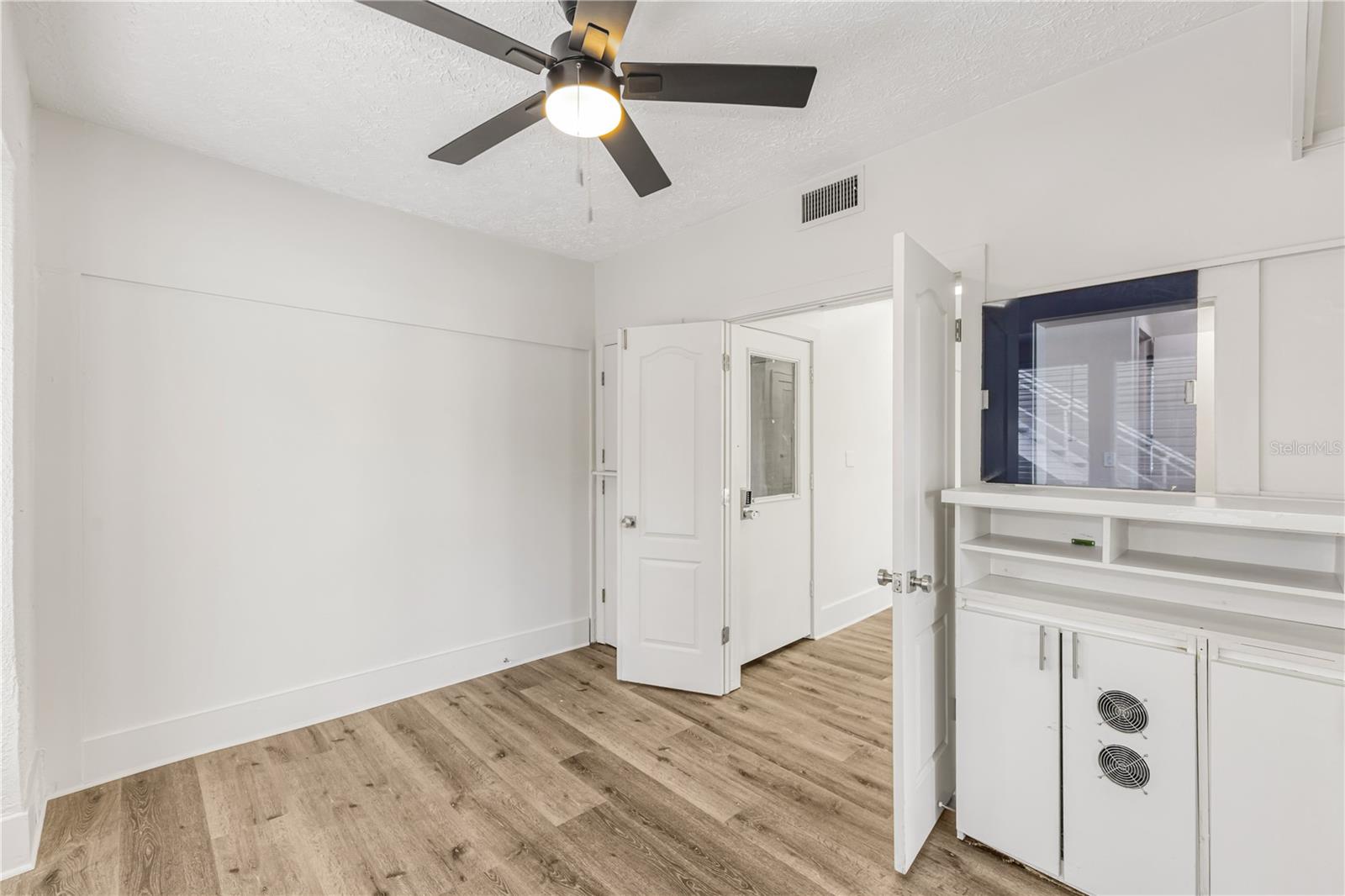 138 E GORE ST, ORLANDO, FL, 32806