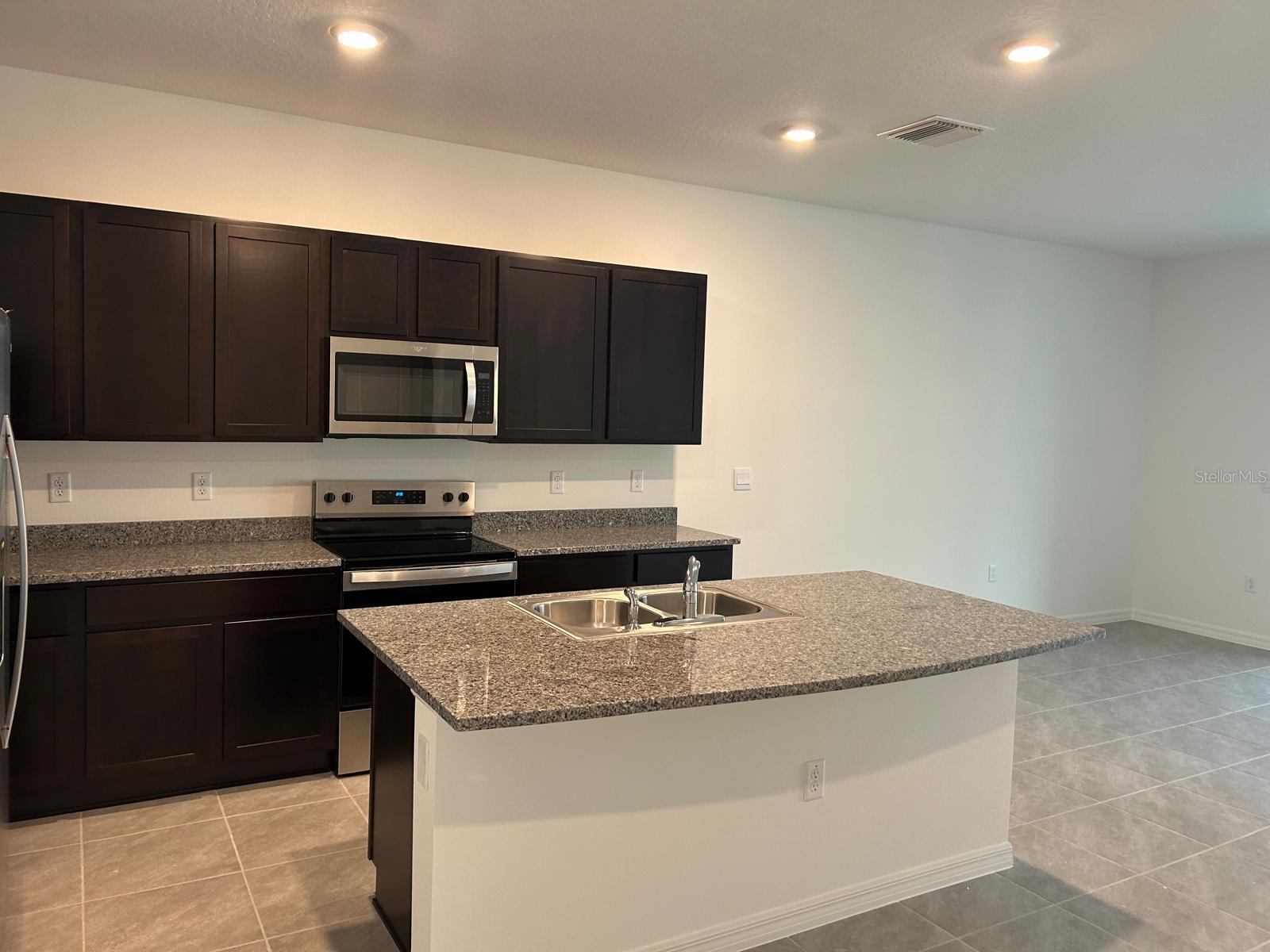 16620 GROTTO STEAM PL, WIMAUMA, FL, 33598