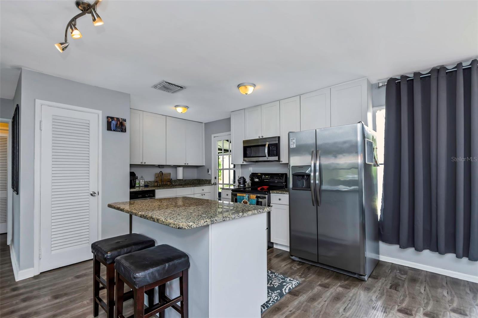4407 W BAY VILLA AVE, TAMPA, FL, 33611
