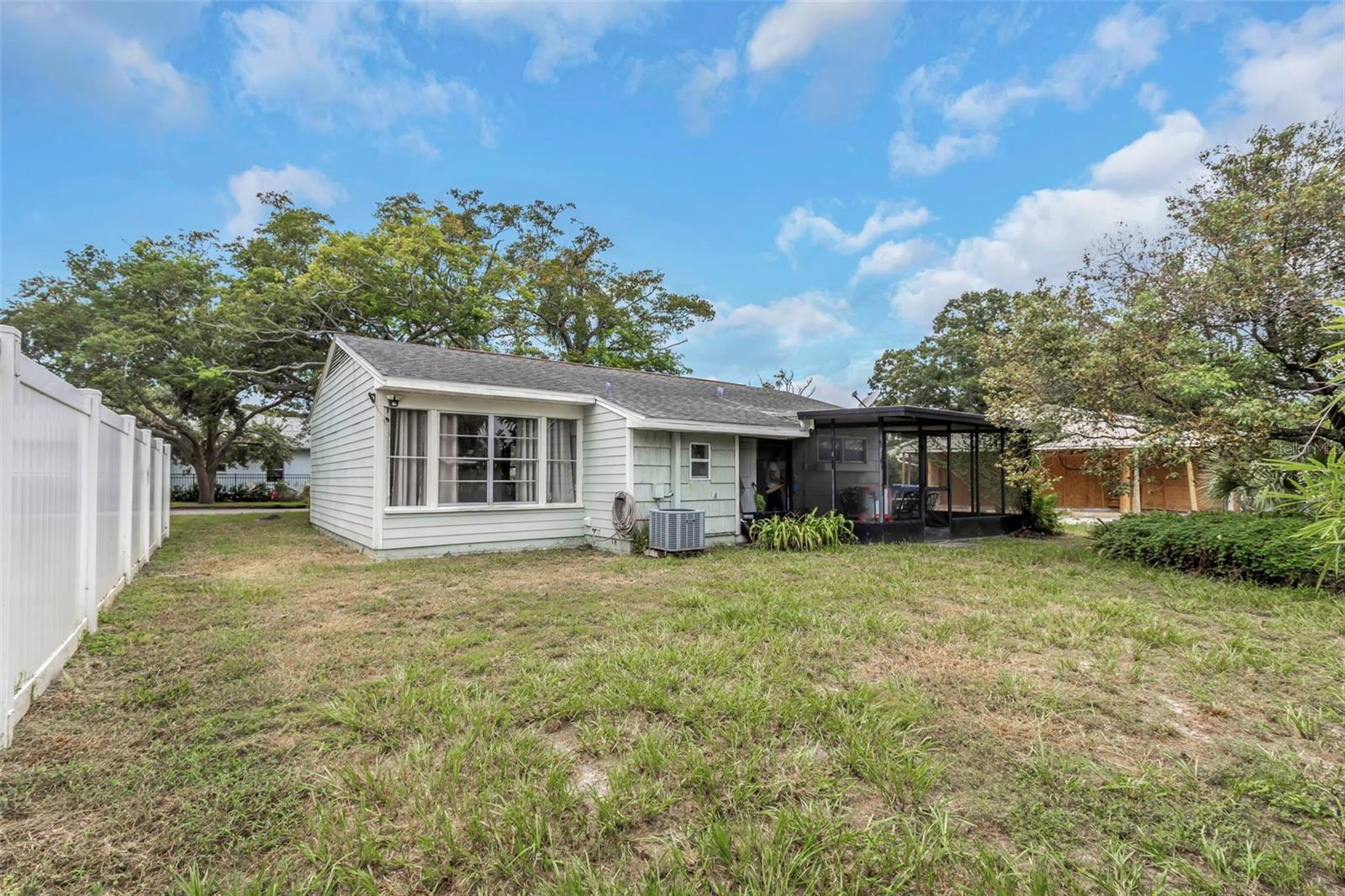 4407 W BAY VILLA AVE, TAMPA, FL, 33611