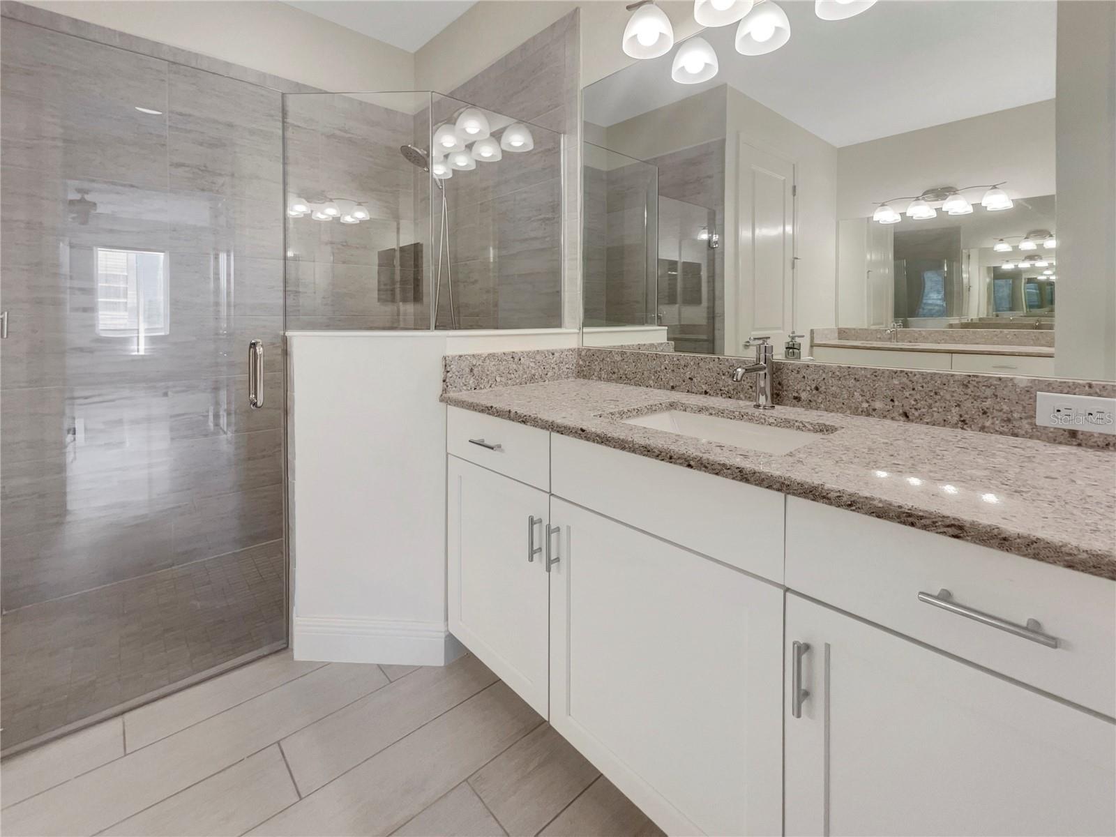 7615 CAMPUS CV, SARASOTA, FL, 34243