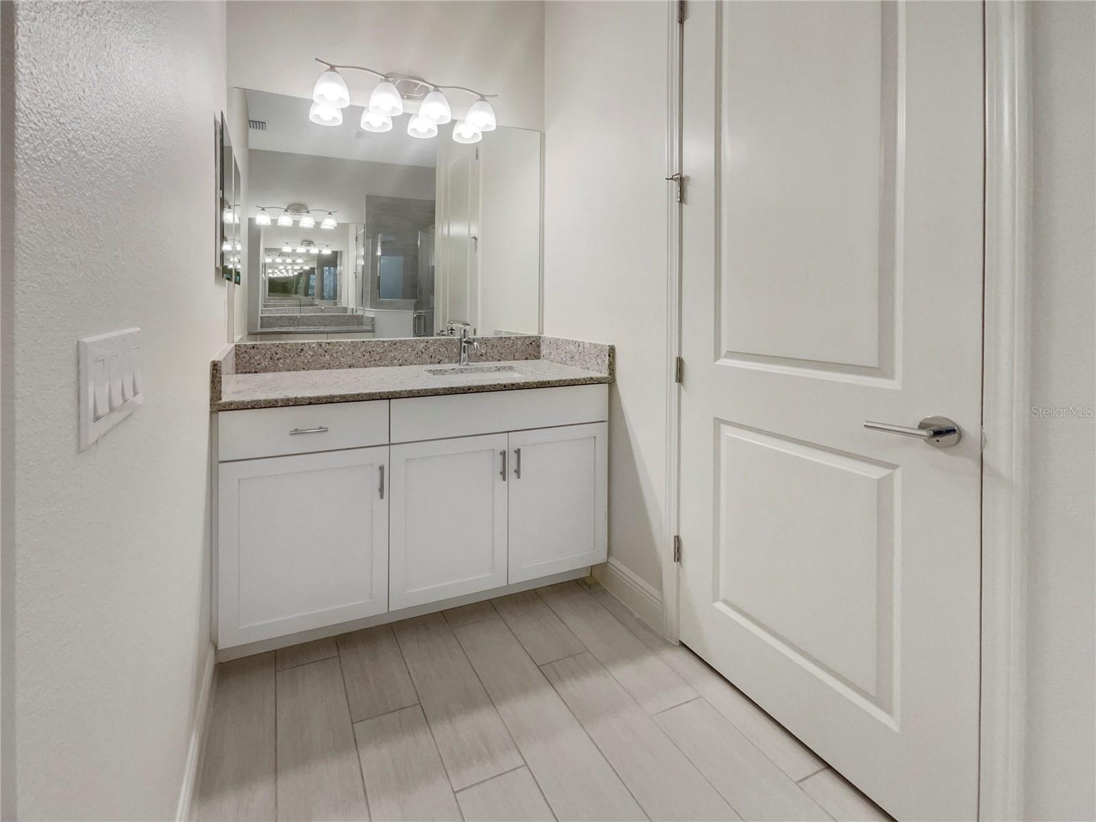 7615 CAMPUS CV, SARASOTA, FL, 34243