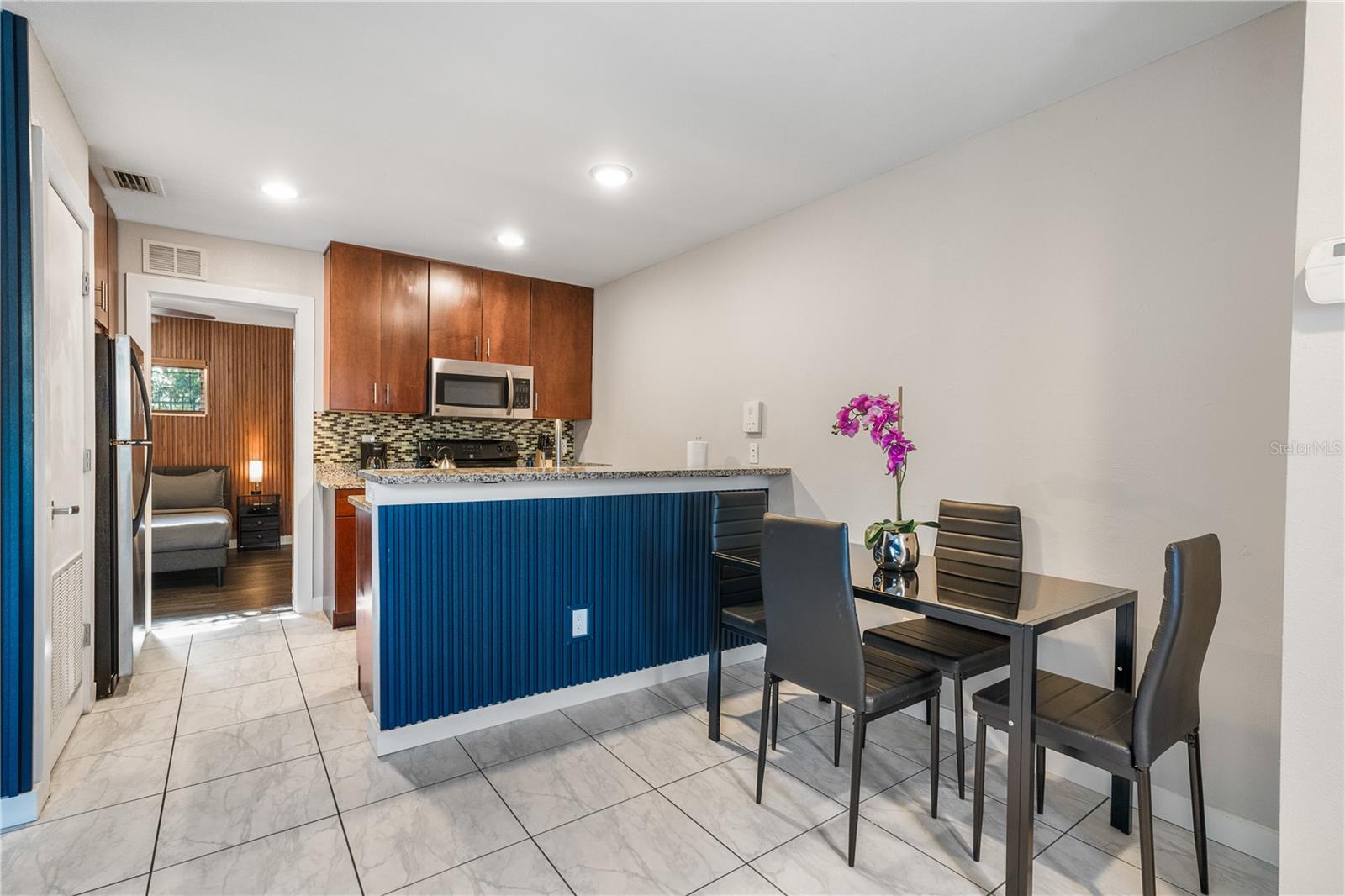 202 N FREMONT AVE #5, TAMPA, FL, 33606