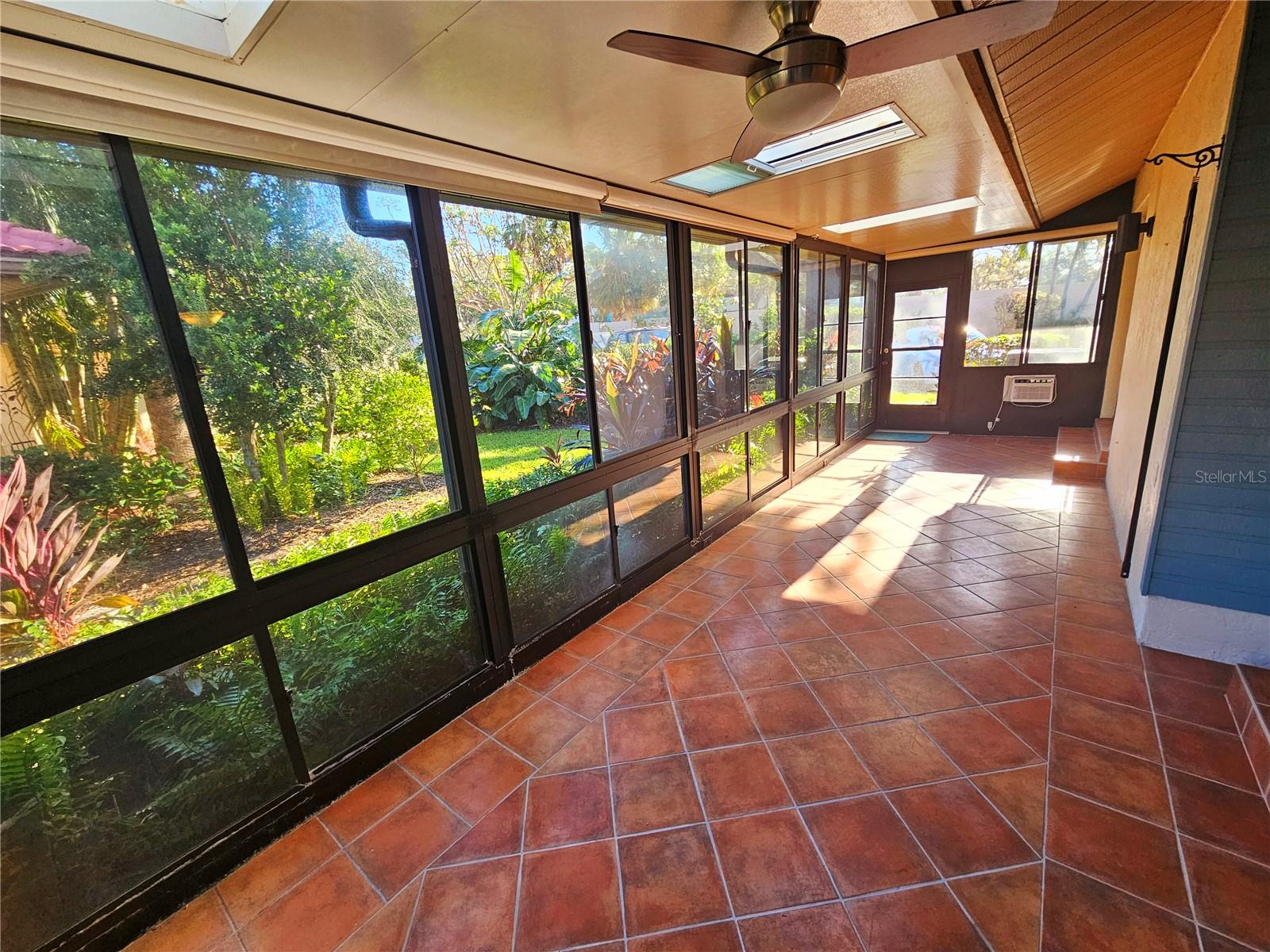 5027 KESTRAL PARK DR #64, SARASOTA, FL, 34231