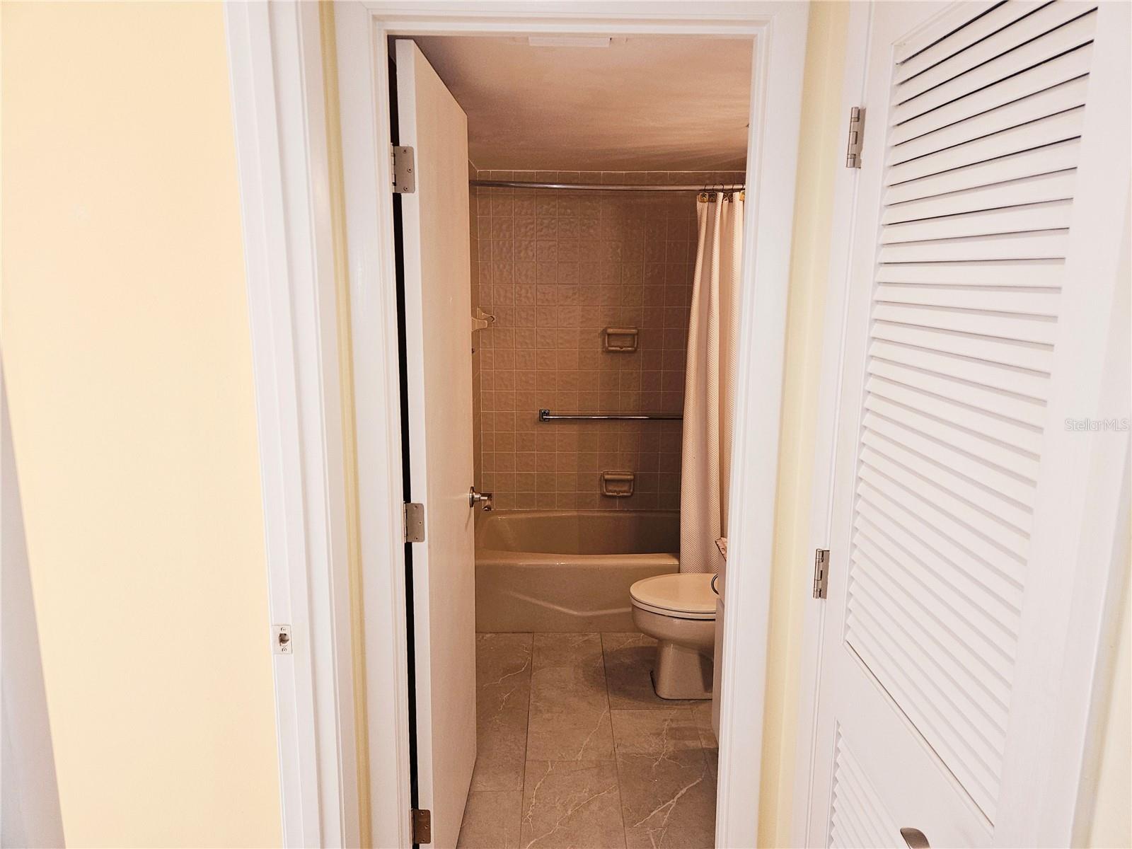 5027 KESTRAL PARK DR #64, SARASOTA, FL, 34231