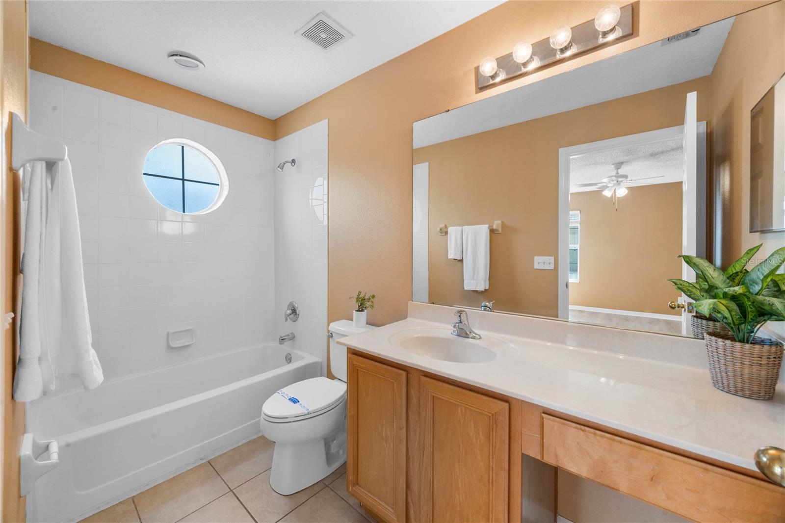 121 MADIERA BEACH BLVD, KISSIMMEE, FL, 34746