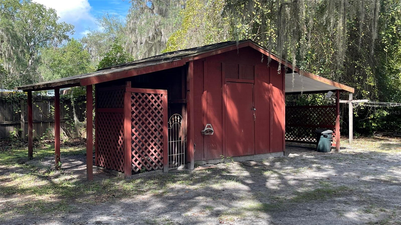 151 TWIN LAKES RD, HAWTHORNE, FL, 32640