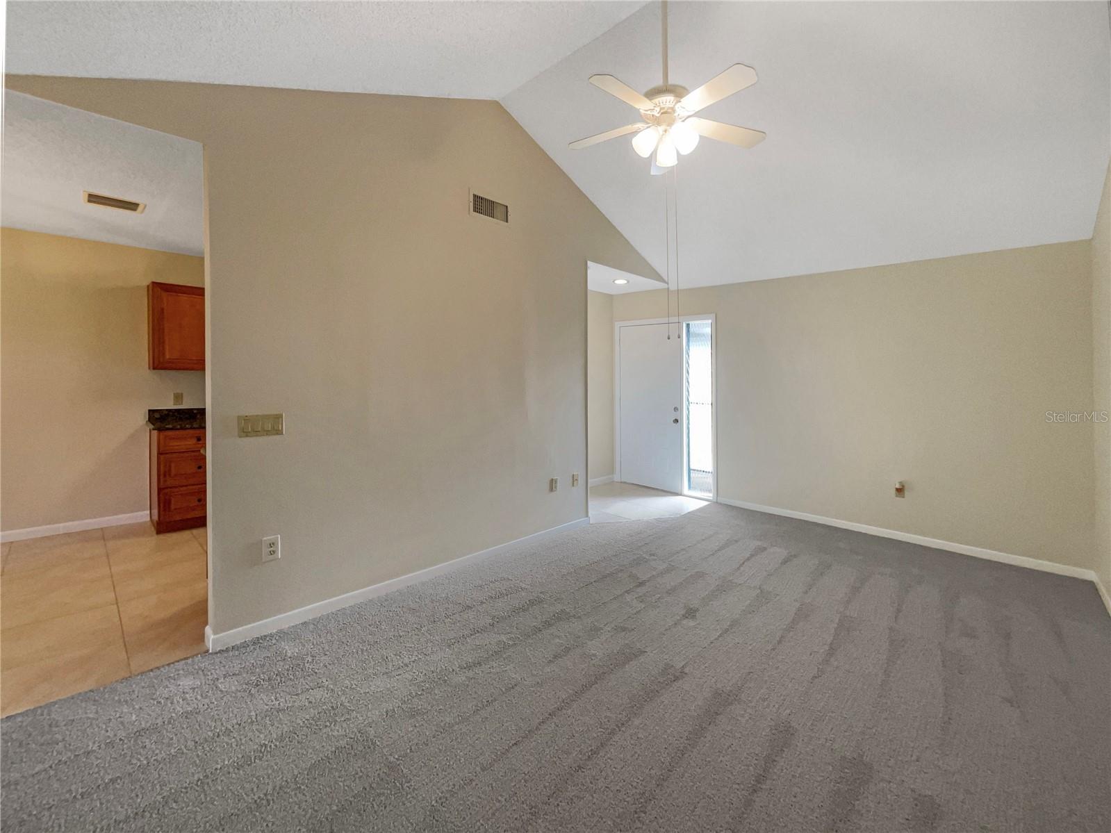 11 BUCK CIR #11, HAINES CITY, FL, 33844