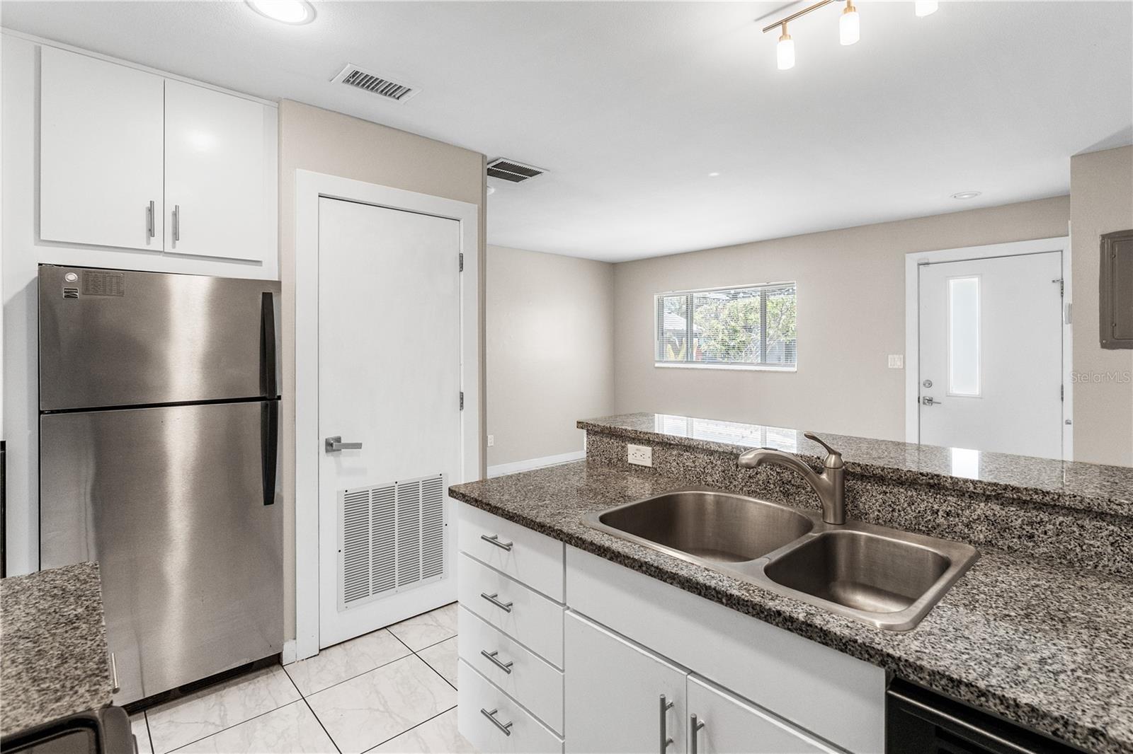 202 N FREMONT AVE #9, TAMPA, FL, 33606